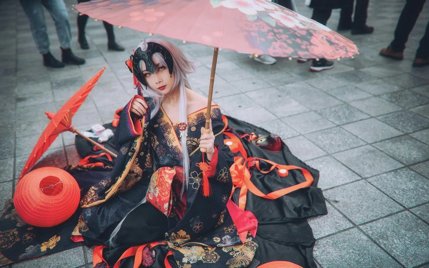 拿相机的执义 – NO.53 漫展返图之FGO同人黑贞德cos [7P]插图5