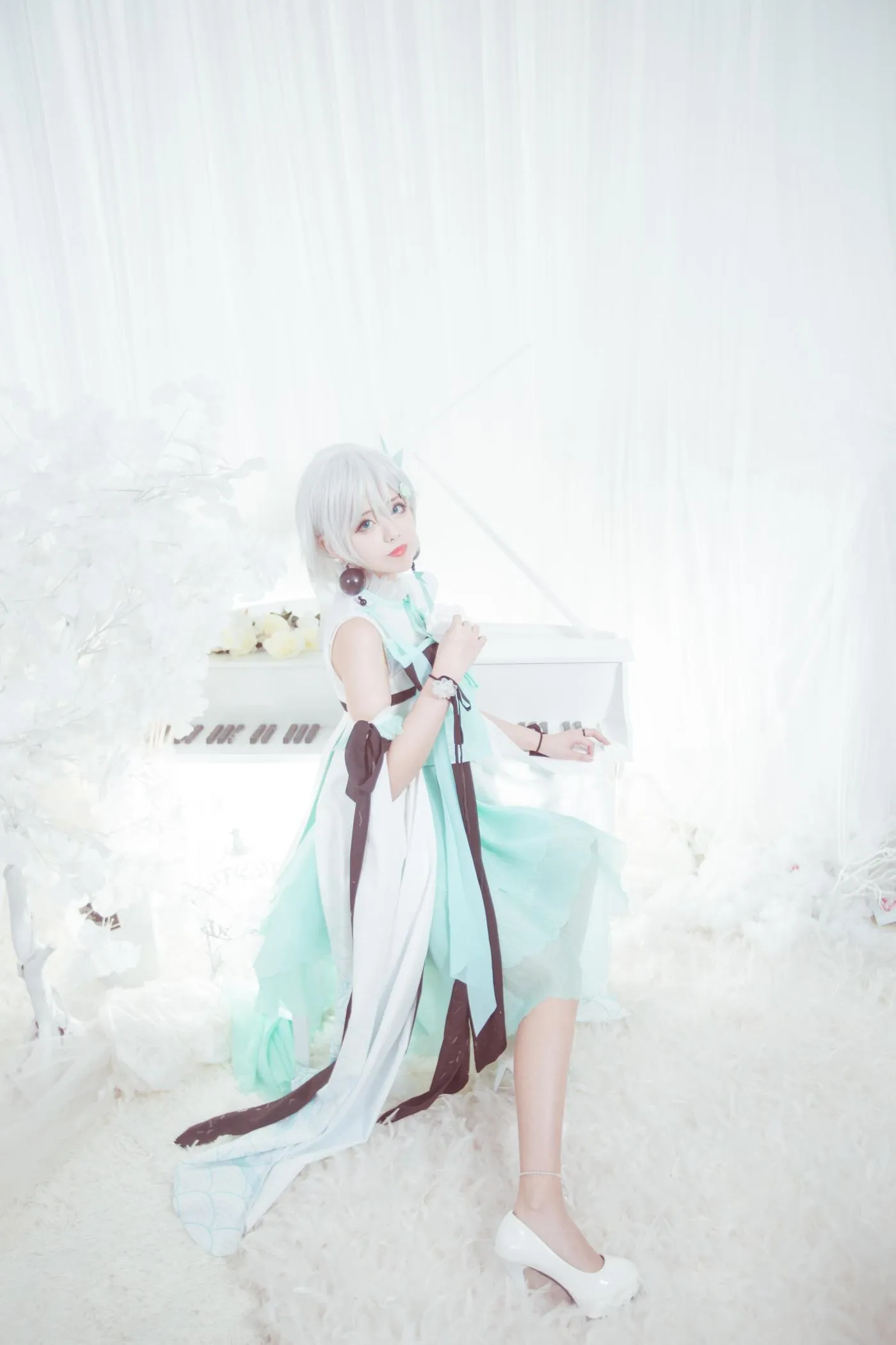 斯文文文文 – NO.63 VOCALOID COS洛天依言和 [23P]插图1