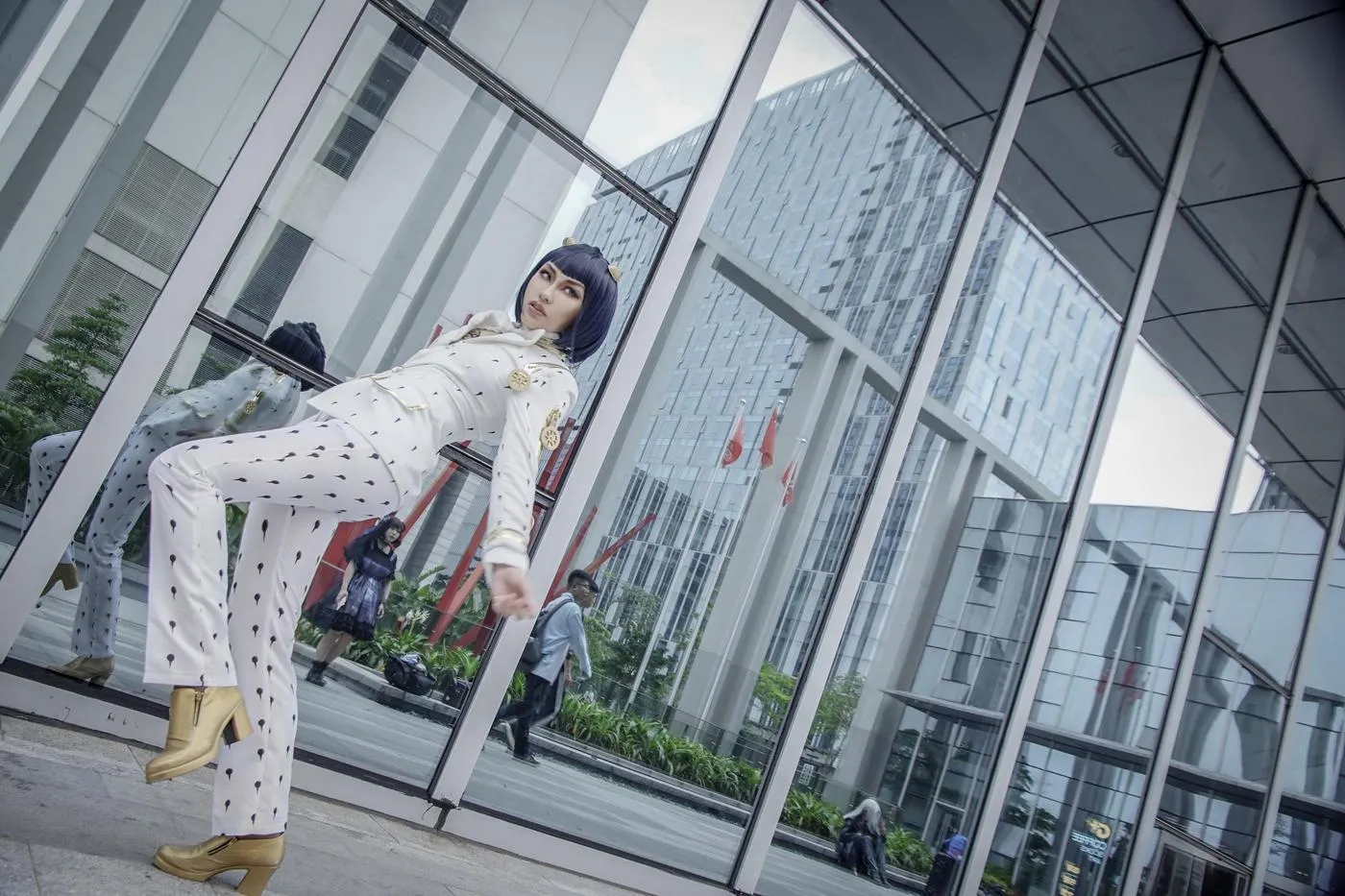 时雨-Jiu – NO.03 JOJO的奇妙冒险黄金之风COS布加拉提COS场照 [7P]插图6