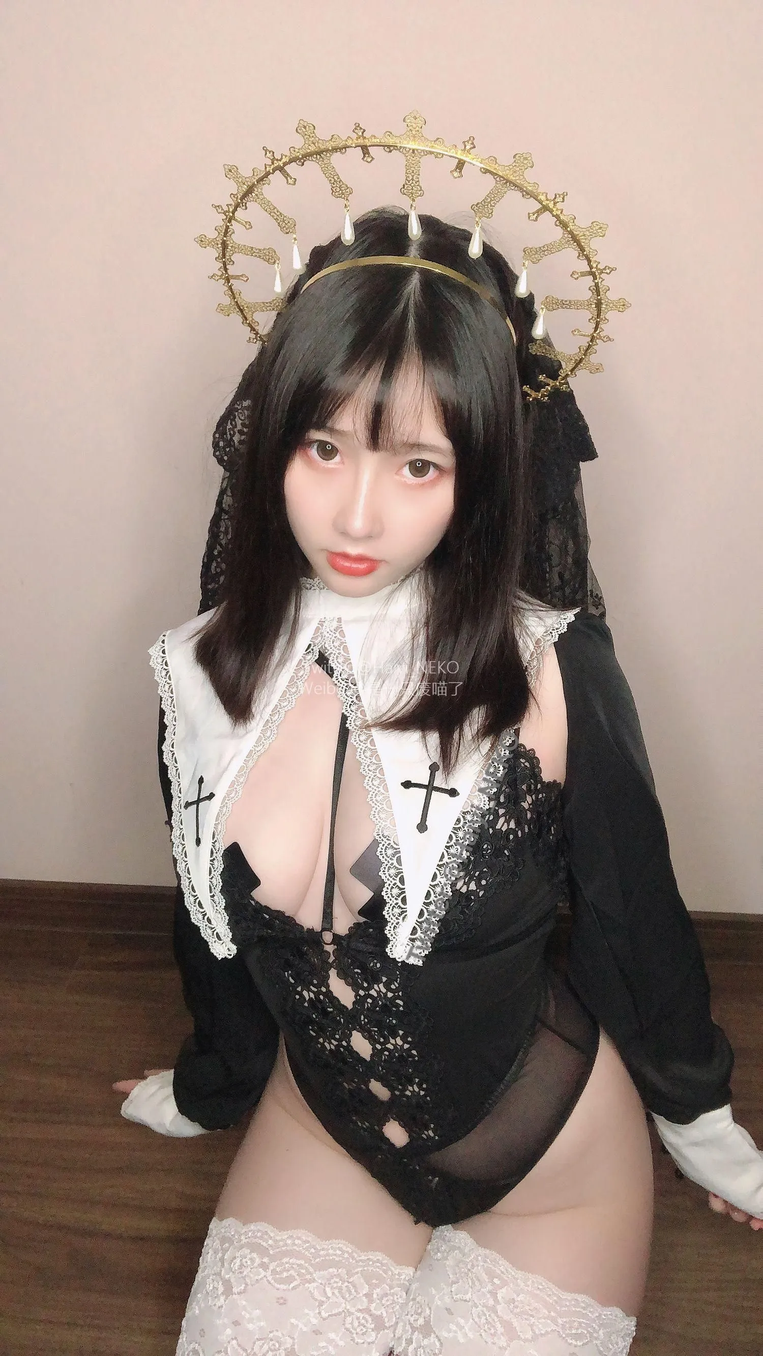 是一只废喵了 NO.004 Fantia 2022年09月 [35P]插图1