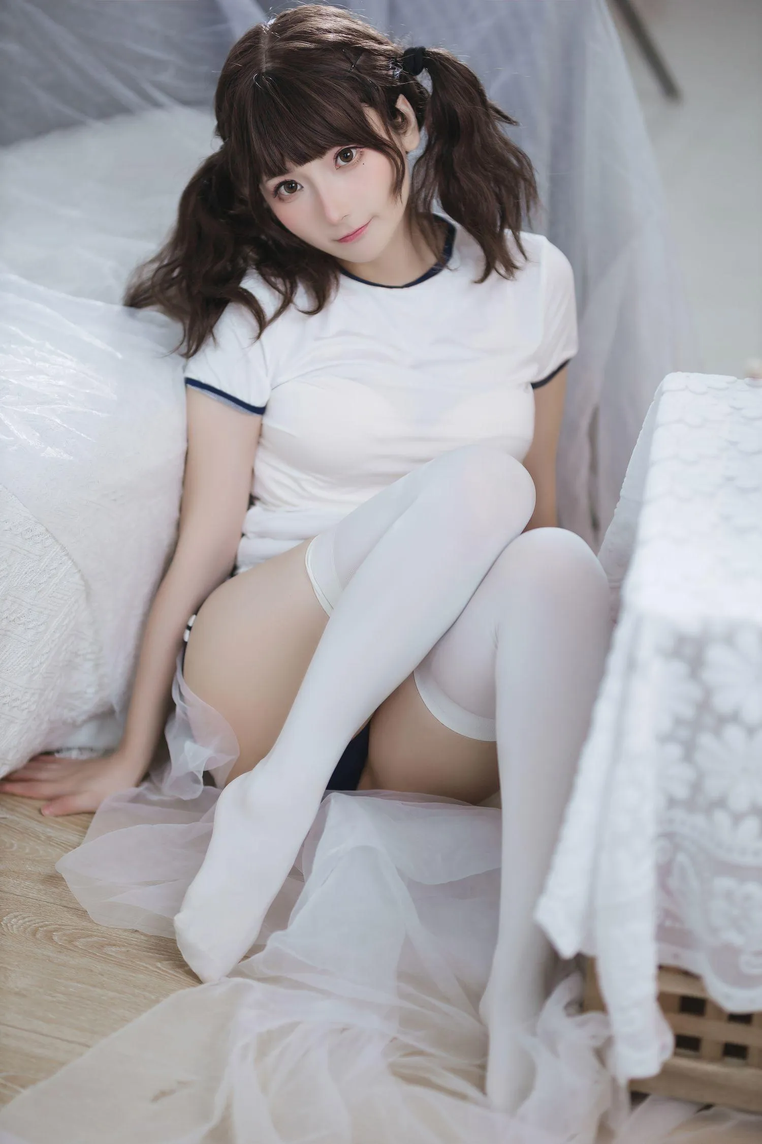是三不是世w – NO.05 束缚 [37P]插图5
