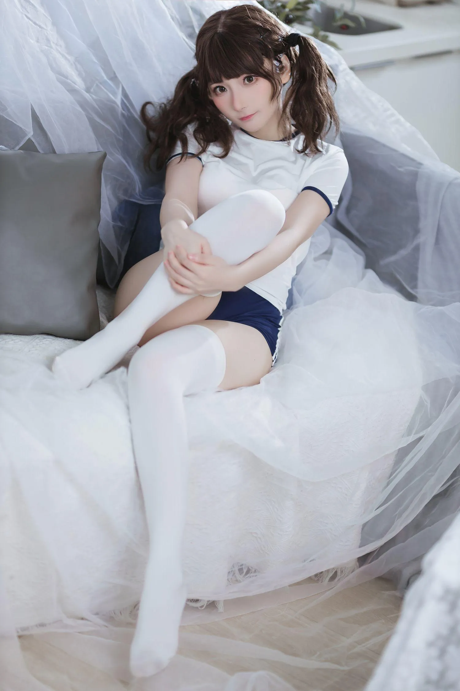 是三不是世w – NO.05 束缚 [37P]插图1