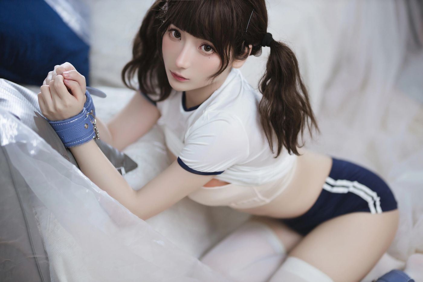 是三不是世w – NO.05 束缚 [37P]插图6