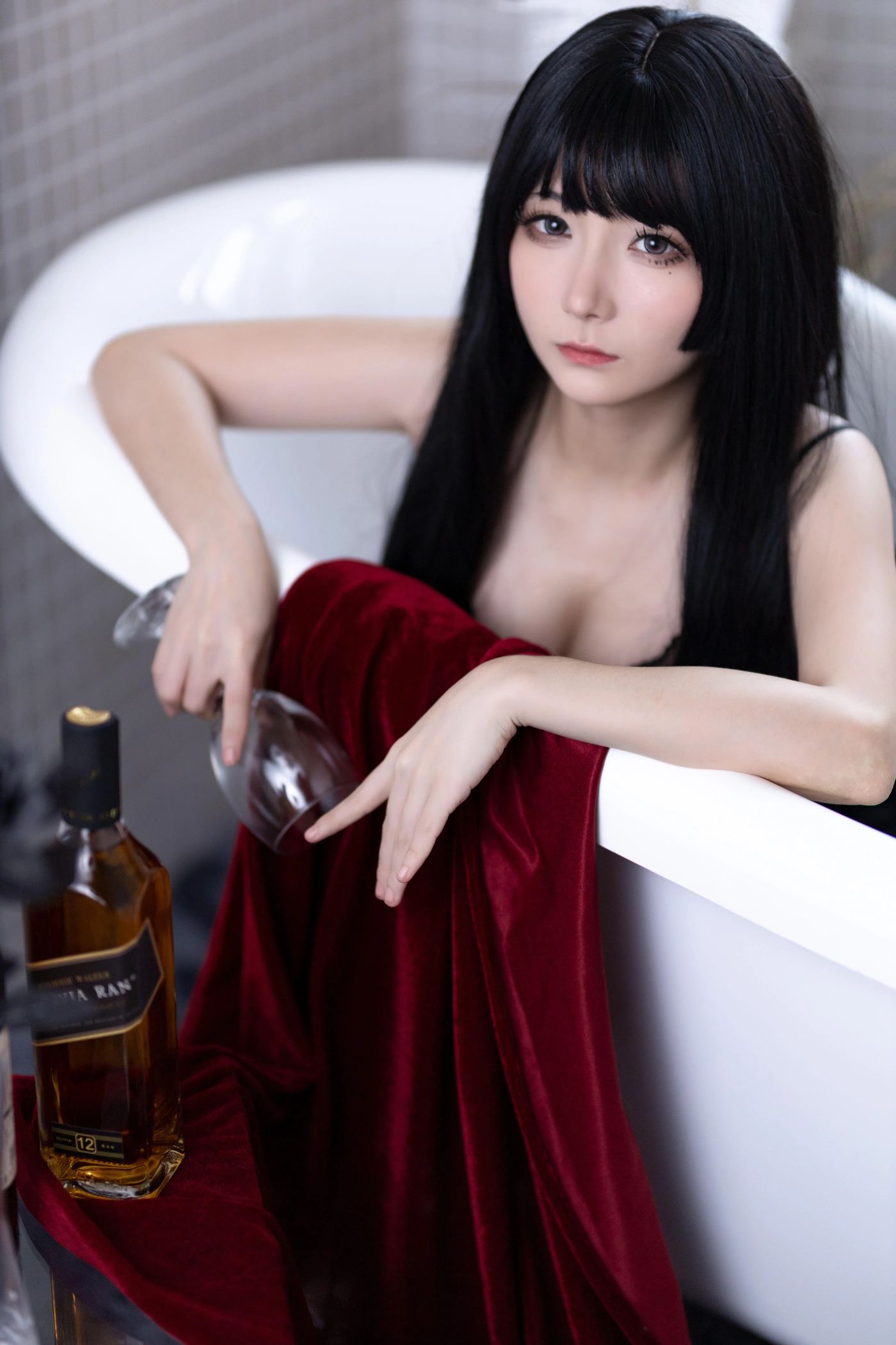 是三不是世w – NO.11 黑玫瑰 [40P]插图5