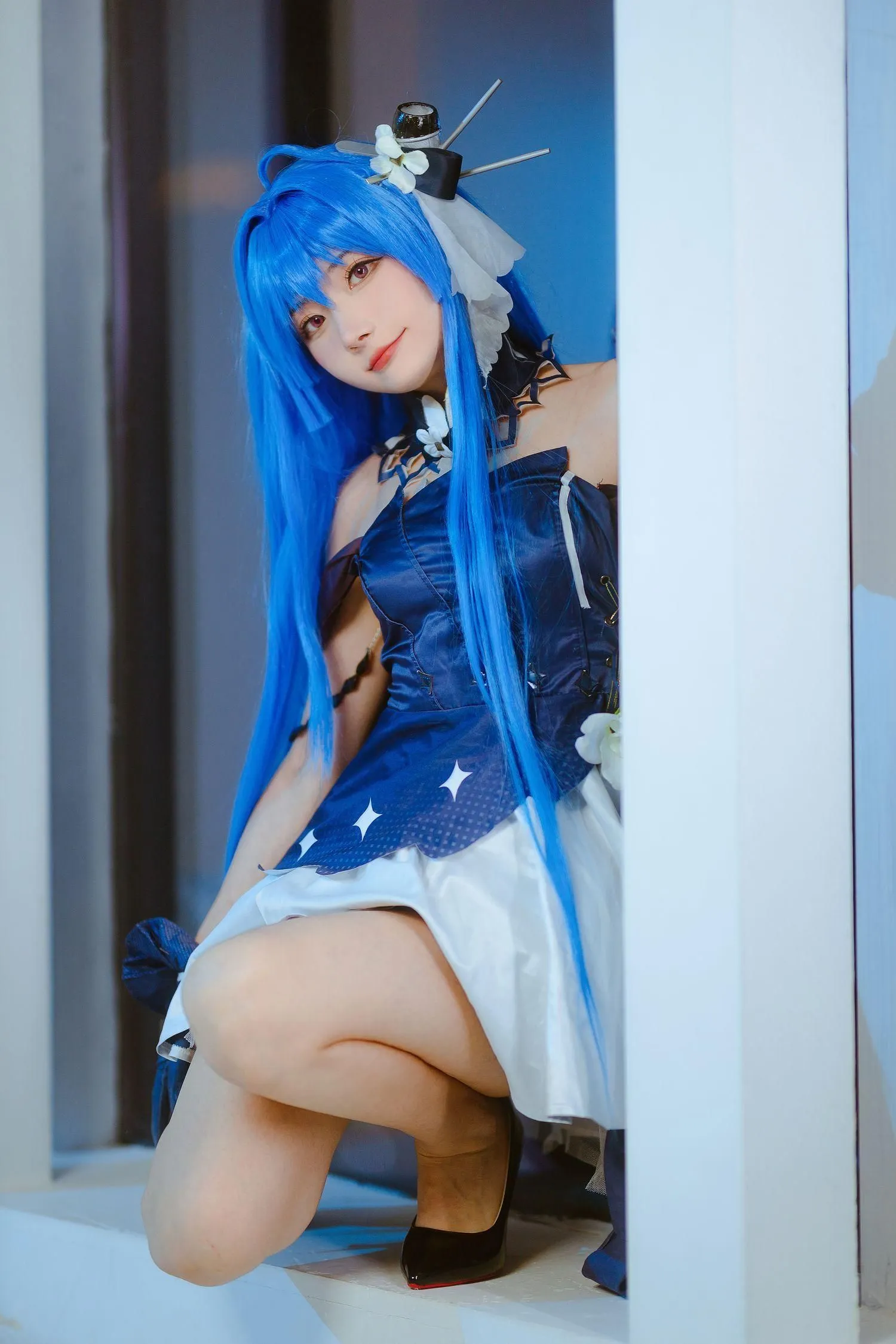 是三不是世w – NO.19 Nikke胜利女神· 海伦娜捆绑 [58P]插图5