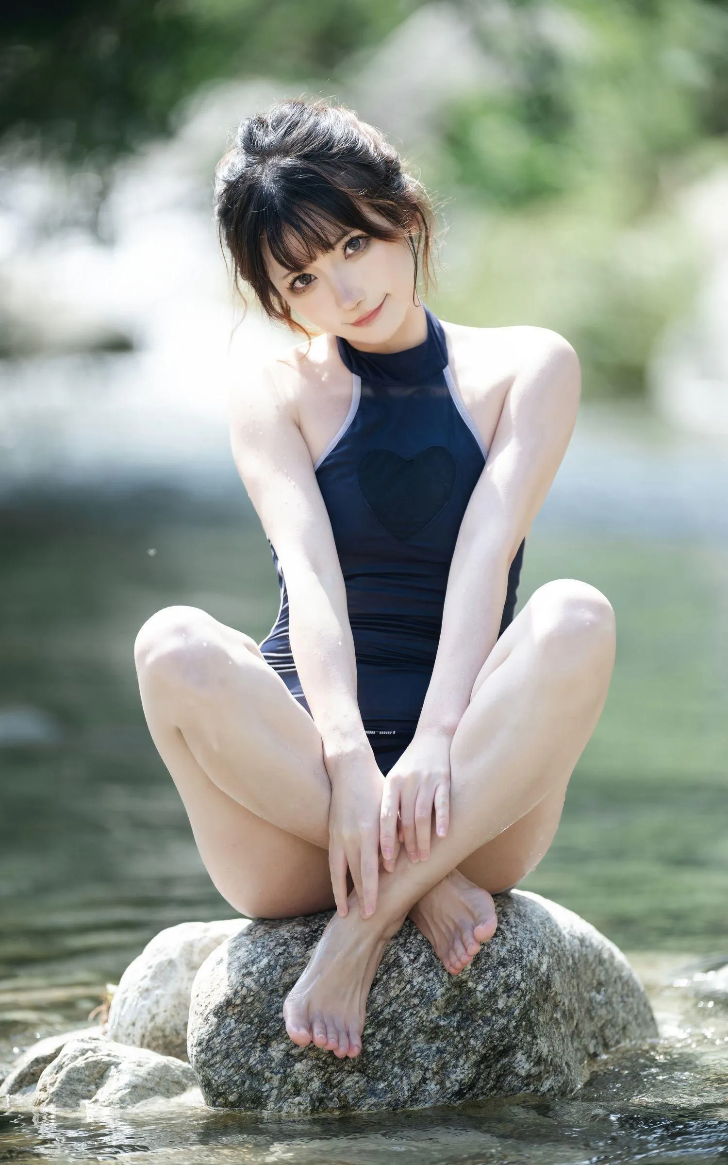 是三不是世w NO.013 小溪竞泳 [47P]插图2