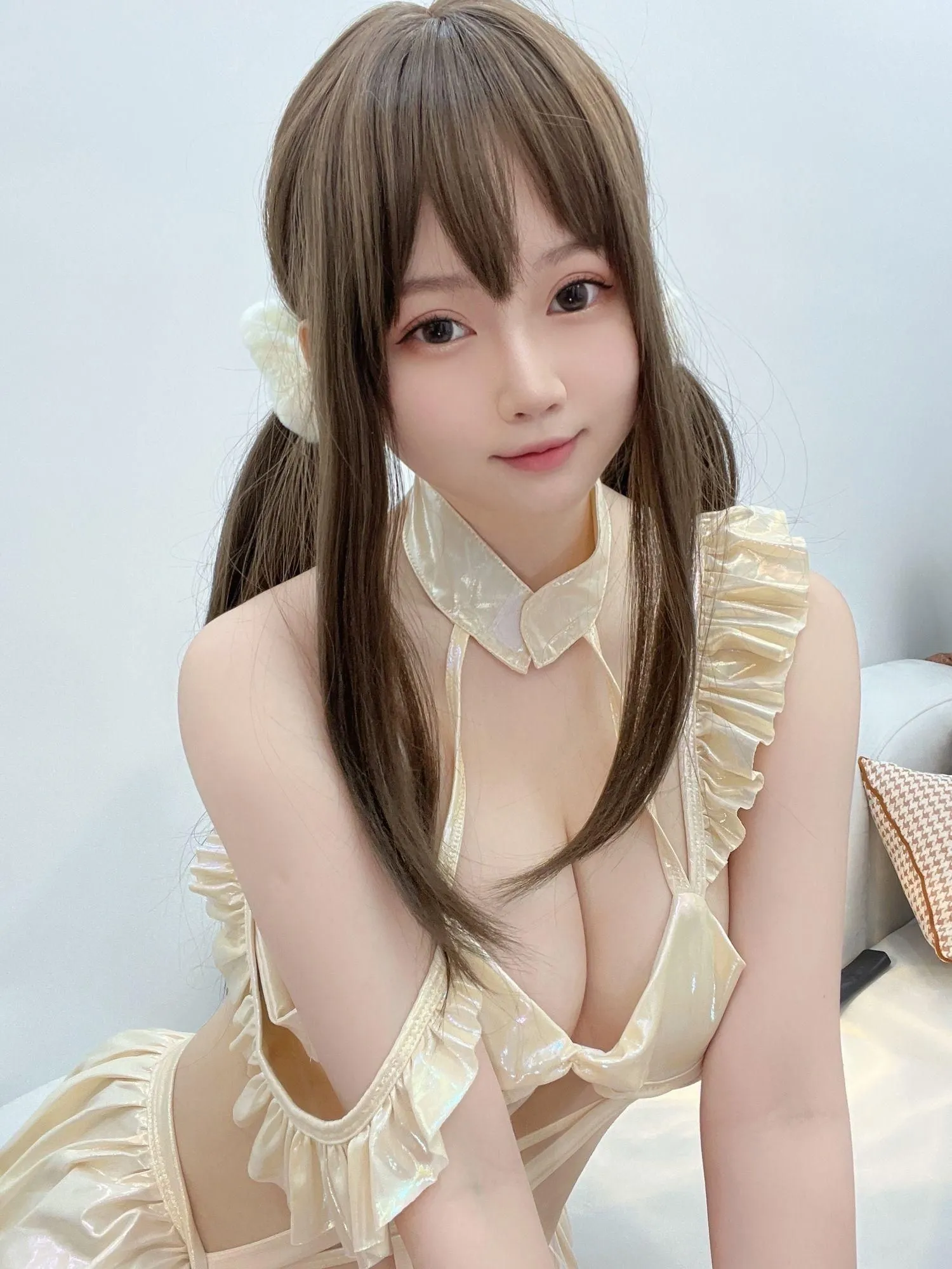 是依酱吖 – NO.55 镭射连体衣 [30P]插图8