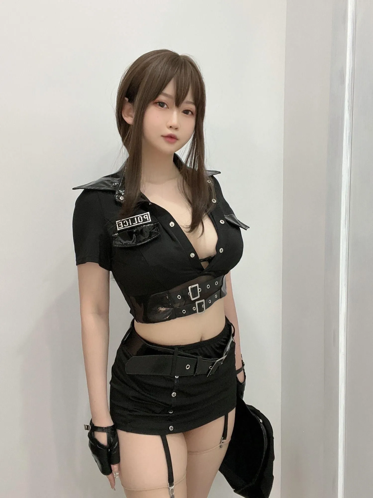 是依酱吖 – NO.56 女警 [30P]插图7
