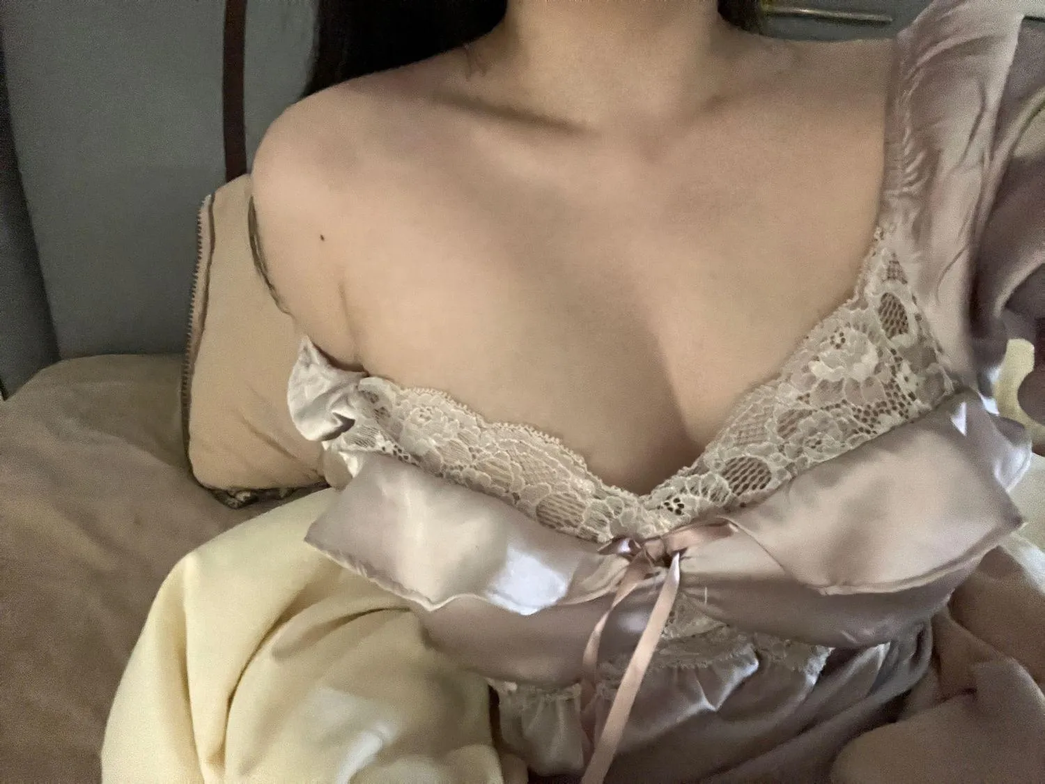 是依酱吖 – NO.66 三月的丰满 [53P]插图6