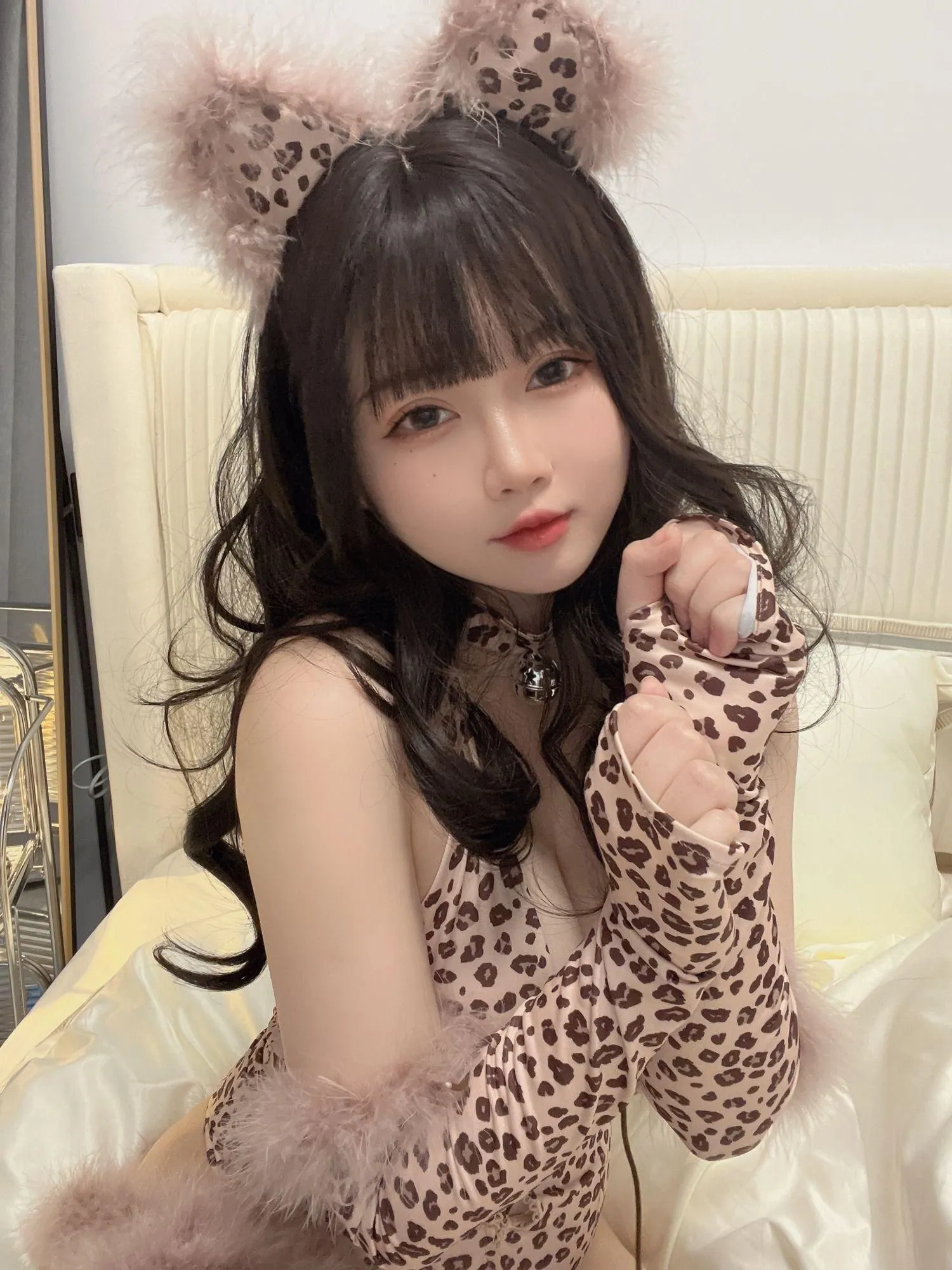 是依酱呀 – NO.52 豹女 [40P]插图1