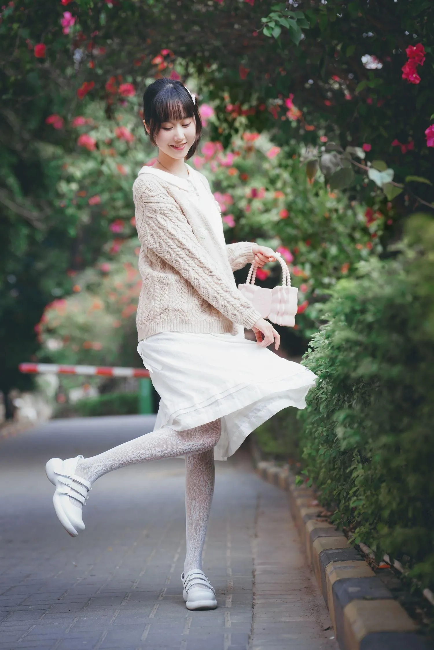 木绵绵OwO – NO.84 花与少女 [29P]插图4