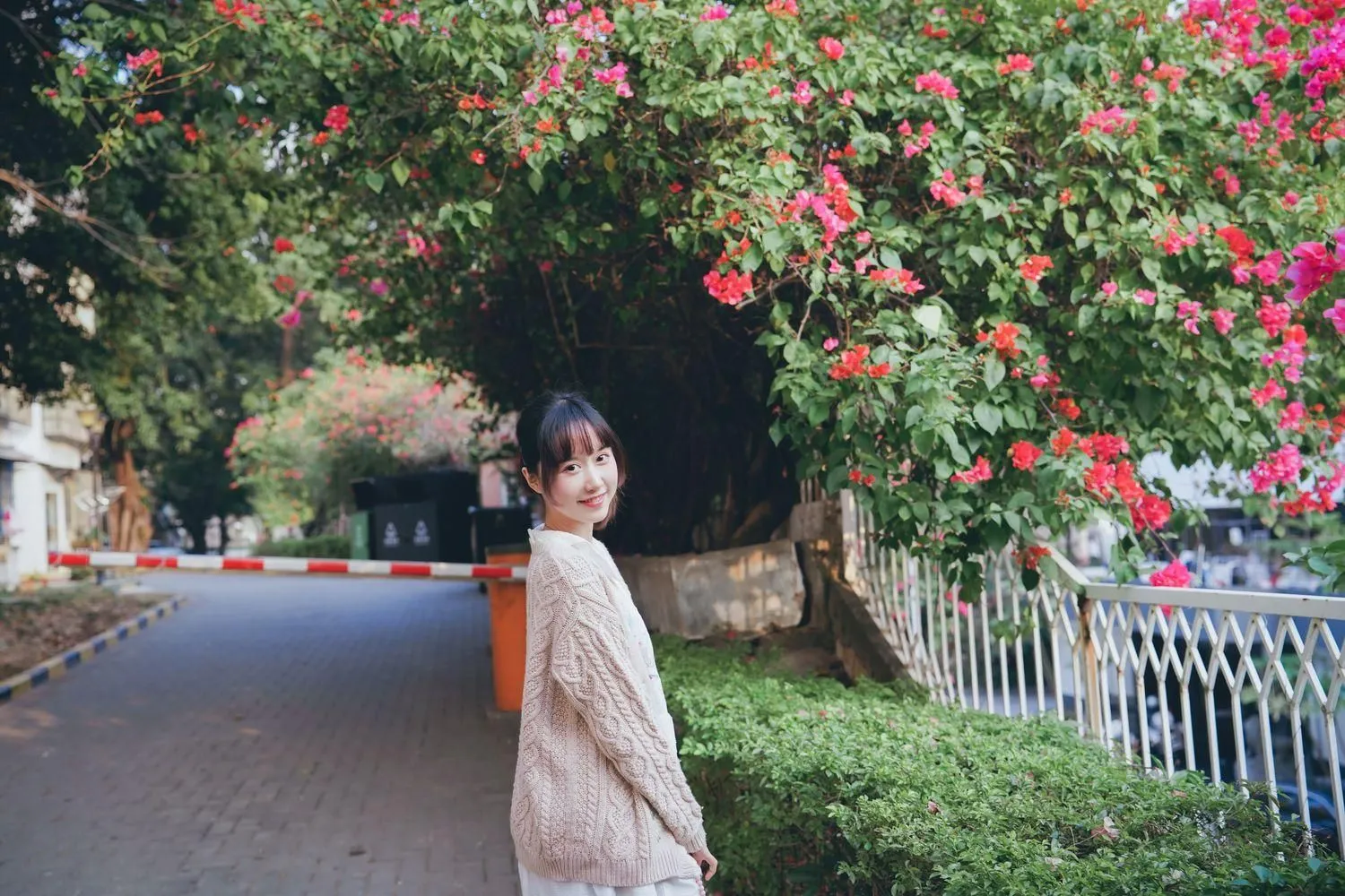 木绵绵OwO – NO.84 花与少女 [29P]插图5