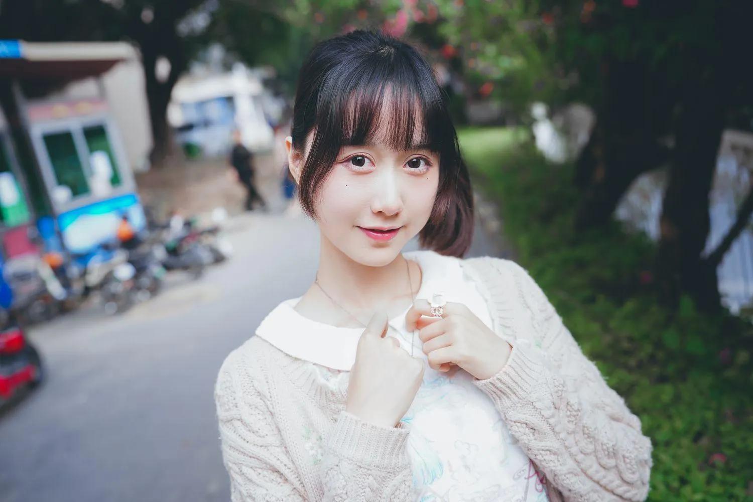 木绵绵OwO – NO.84 花与少女 [29P]插图1