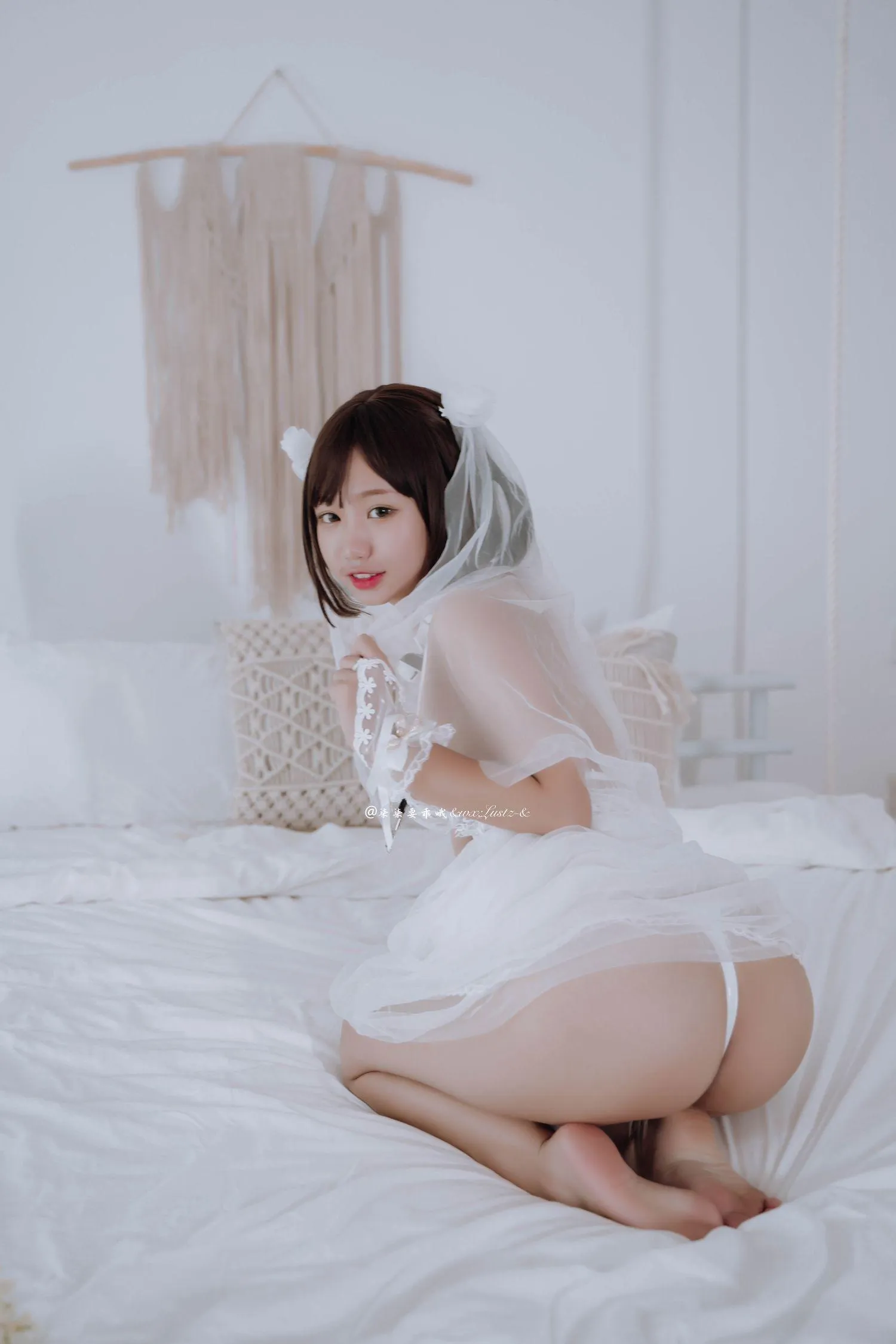 柒柒要乖哦 NO.009 婚纱 [53P]插图4