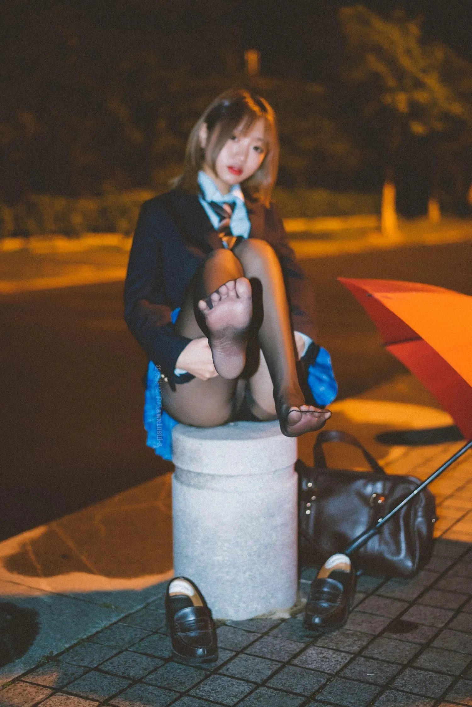 柒柒要乖哦 NO.019 深夜公园JK [35P]插图5