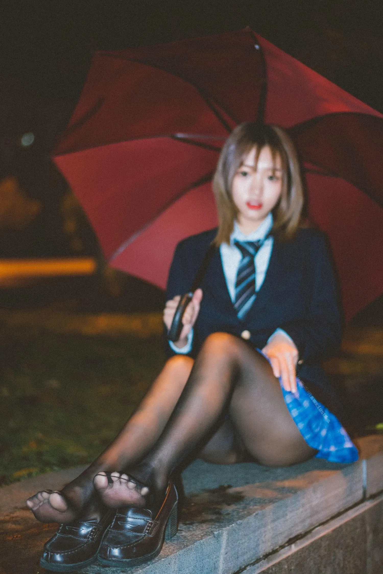 柒柒要乖哦 NO.019 深夜公园JK [35P]插图