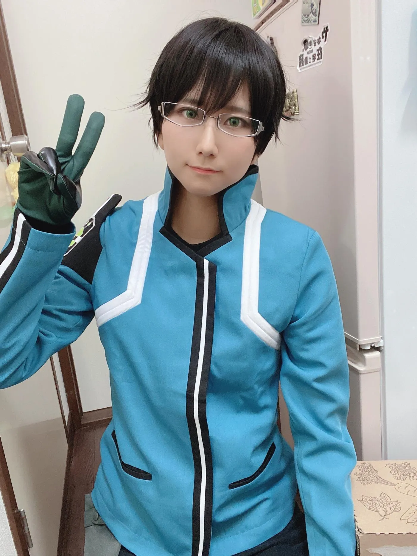 柳丸 – NO.03 [Fantia] 2021年06月写真合集(12期)-2021-06-14 メガネに自撮りライトが反射しない場所を探して台所を徘徊する三雲修 [11P]插图5