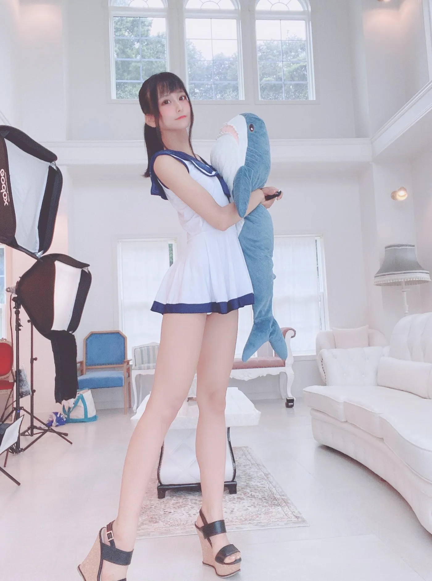 柳丸 – NO.04 [Fantia] 2021年09月写真合集(14期)-2021-09-17 手の中に世界を包む道交差するセーラ水着柳丸 [25P]插图4