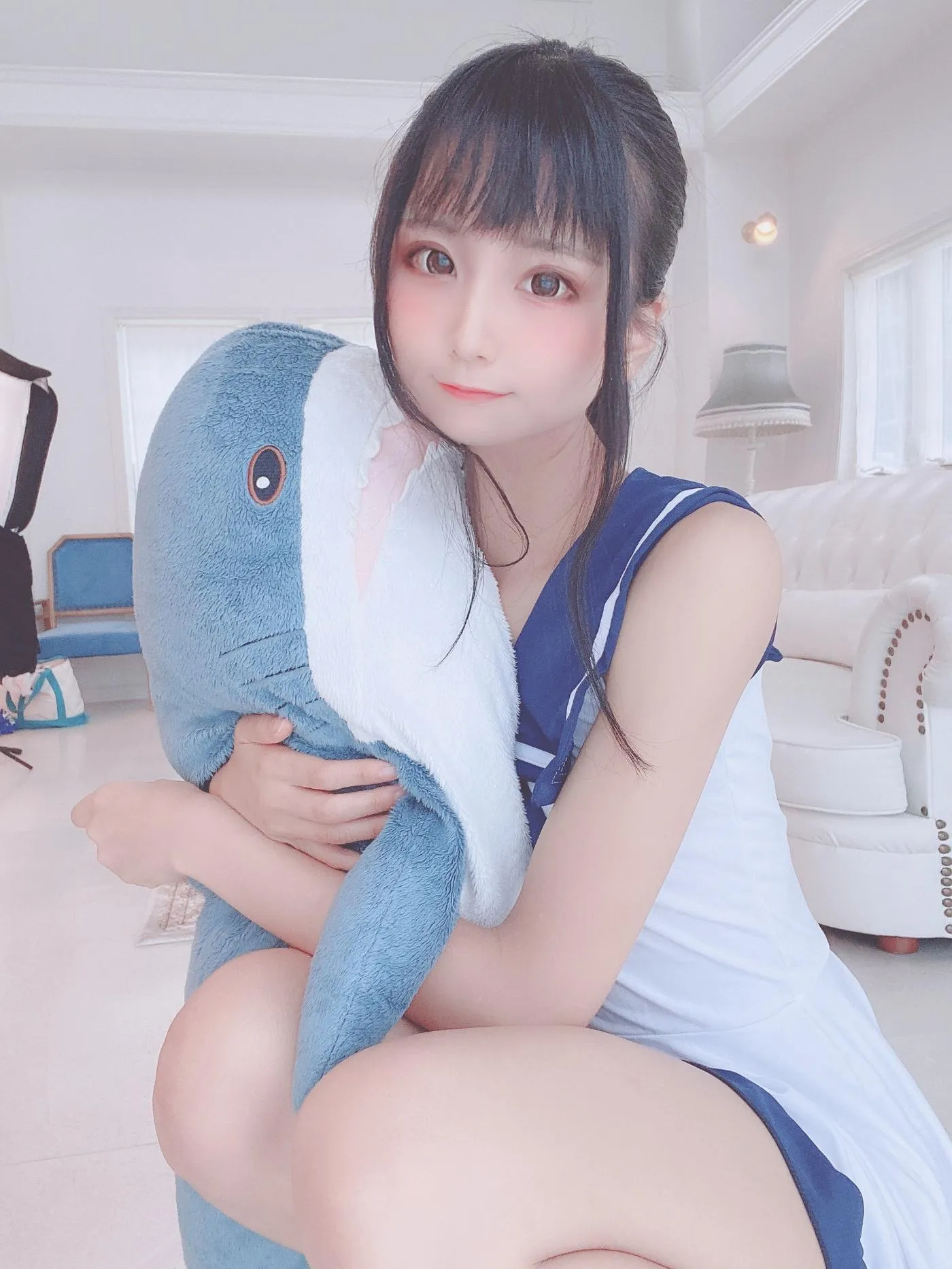 柳丸 – NO.04 [Fantia] 2021年09月写真合集(14期)-2021-09-17 手の中に世界を包む道交差するセーラ水着柳丸 [25P]插图