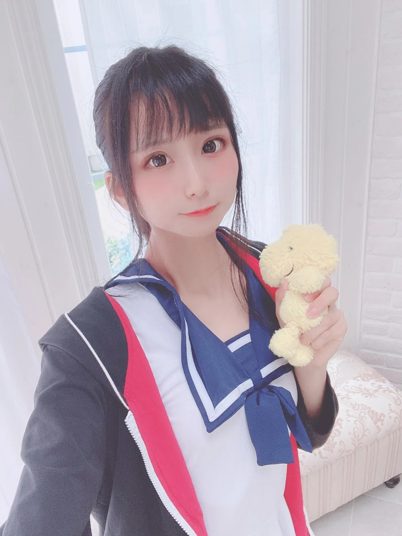 柳丸 – NO.04 [Fantia] 2021年09月写真合集(14期)-2021-09-17 手の中に世界を包む道交差するセーラ水着柳丸 [25P]插图4