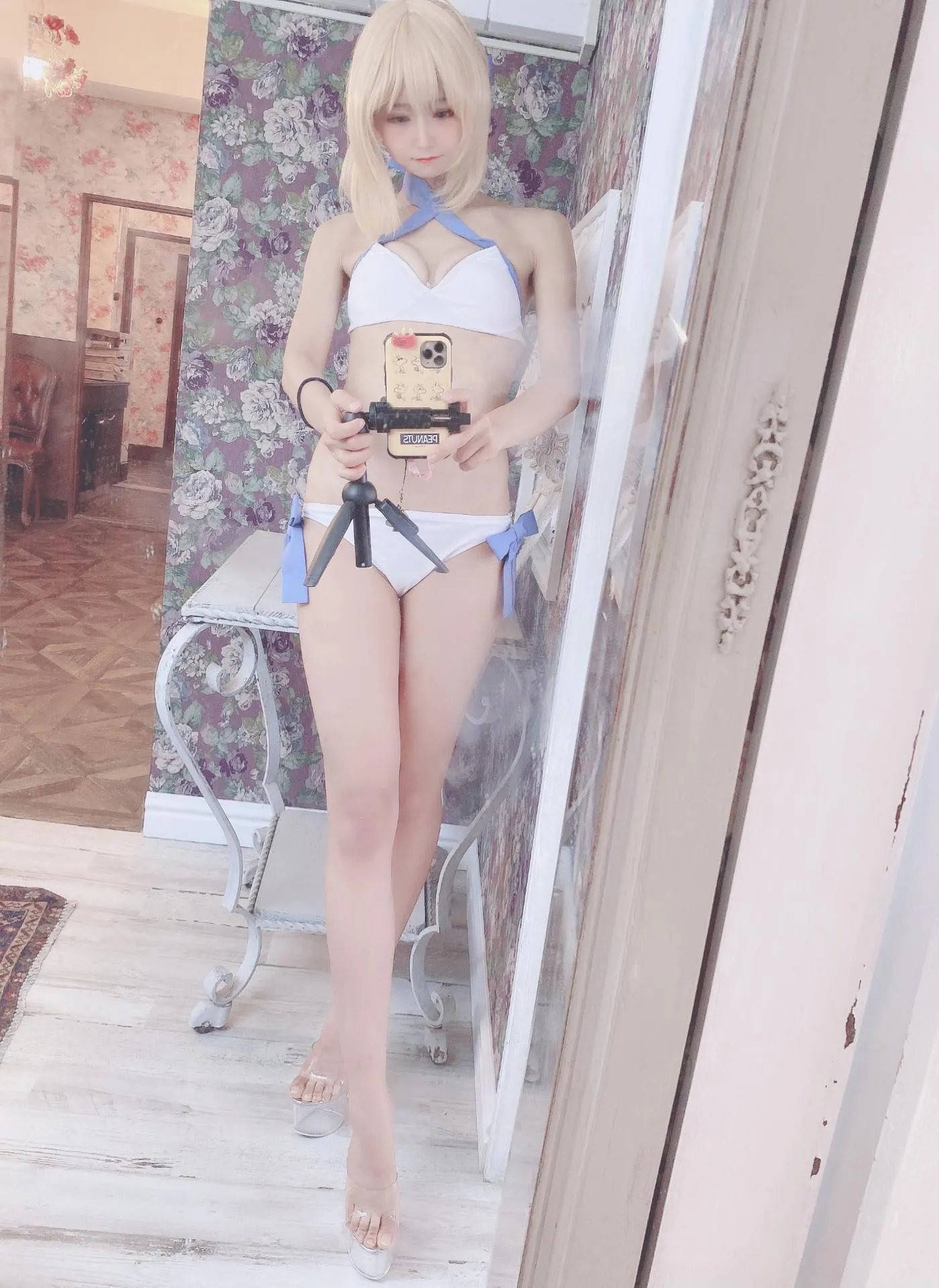柳丸 – NO.04 [Fantia] 2021年09月写真合集(14期)-2021-09-24 アルトリア水着50枚くらいと撮影会モデルのとりくん [50P]插图3