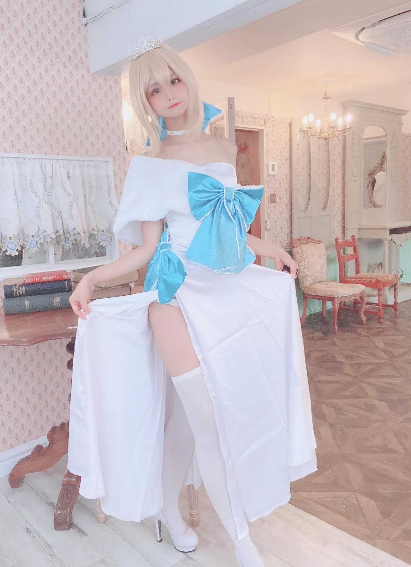 柳丸 – NO.04 [Fantia] 2021年09月写真合集(14期)-2021-09-29 アルトリア英霊正装と10月カレンダー配布 [39P]插图1