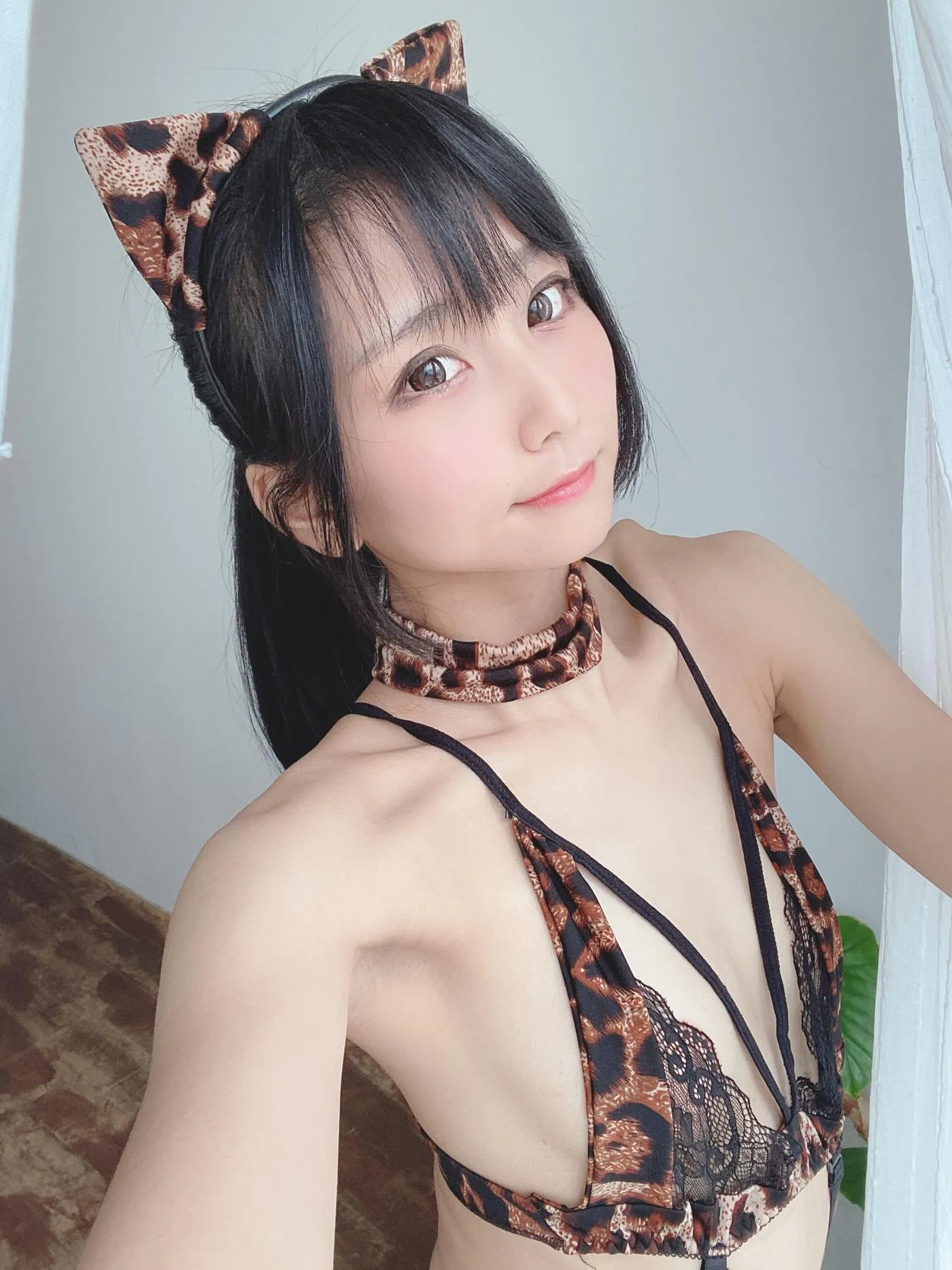 柳丸 – NO.05 [Fantia] 2022年02月写真合集(13期)-2022-02-05 ヒョウ柄のヮィ [34P]插图2