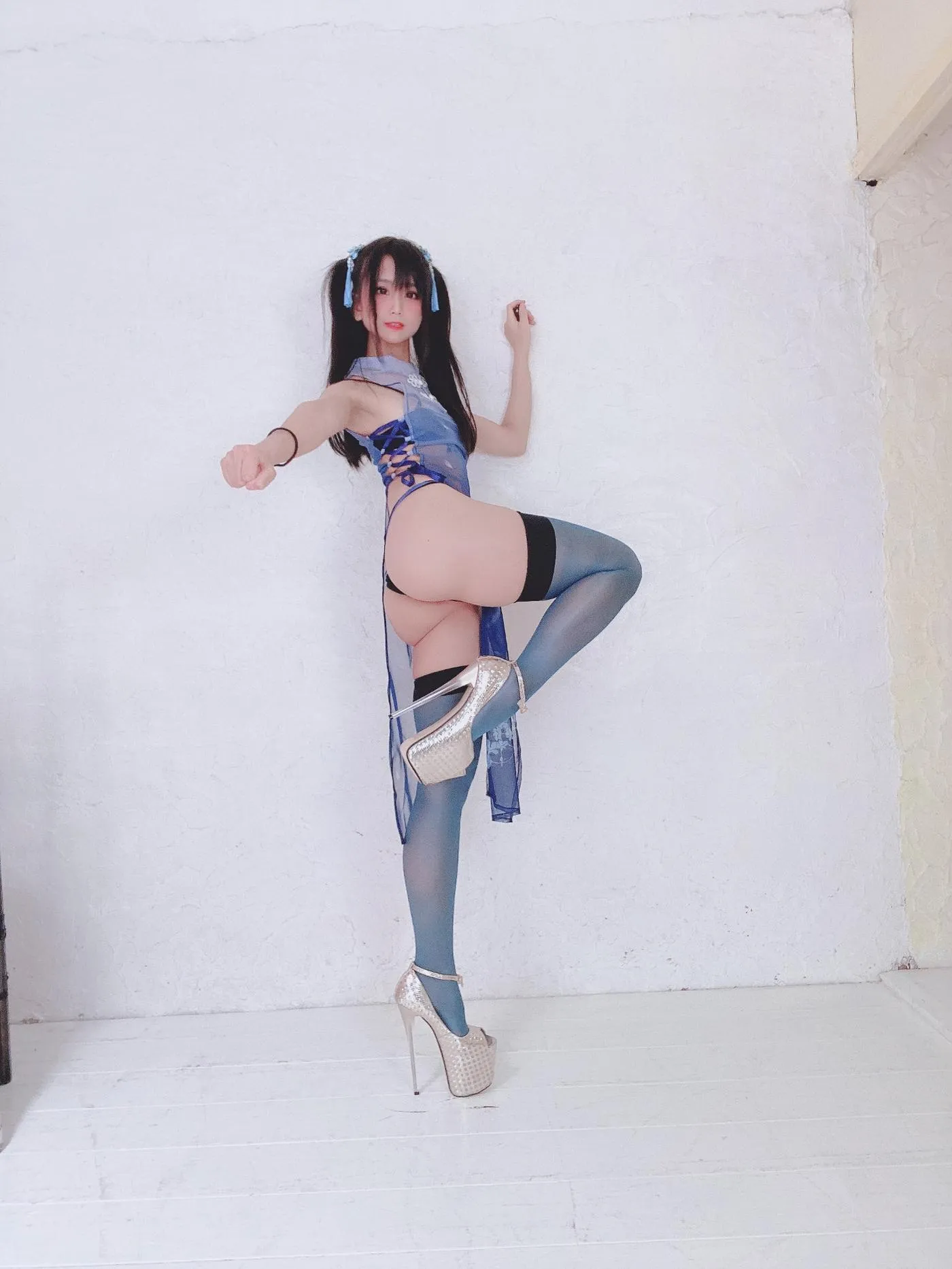 柳丸 – NO.07 [Fantia] 2022年04月写真合集(14期)-2022-04-18 撮れたて速報！透けてるチャイナ [30P]插图7