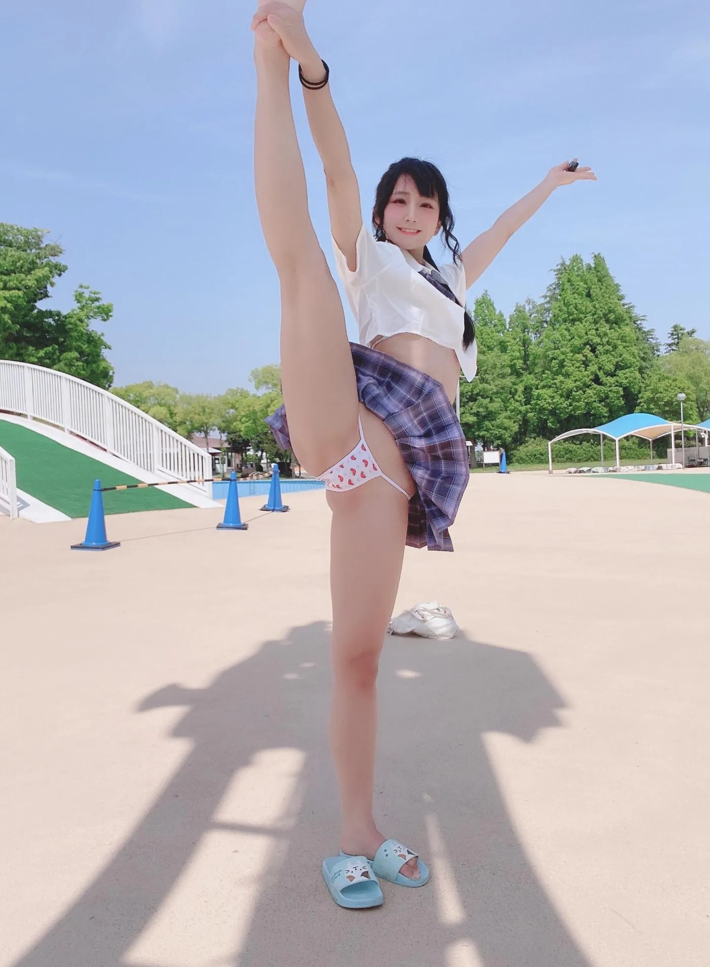 柳丸 – NO.08 [Fantia] 2022年05月写真合集(15期)-2022-05-06 撮れたて！丈の短い制服 [53P]插图5