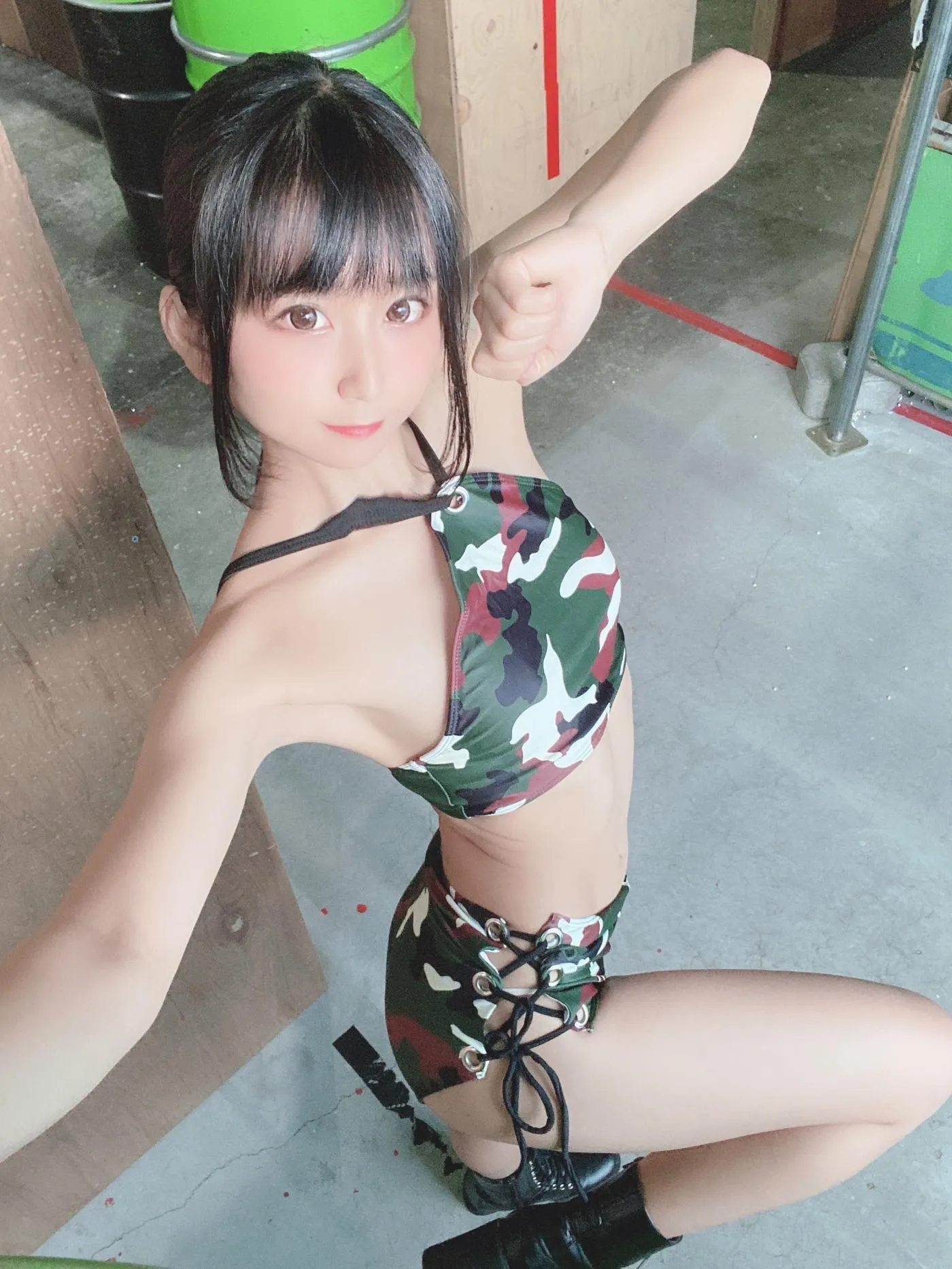 柳丸 – NO.08 [Fantia] 2022年05月写真合集(15期)-2022-05-08 撮れたて！サバゲー会場にふさわしい?装いと、5_11会員限定配信のお知らせ [64P]插图2