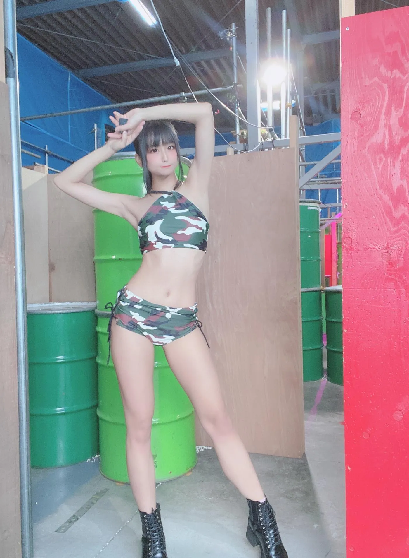 柳丸 – NO.08 [Fantia] 2022年05月写真合集(15期)-2022-05-08 撮れたて！サバゲー会場にふさわしい?装いと、5_11会員限定配信のお知らせ [64P]插图2