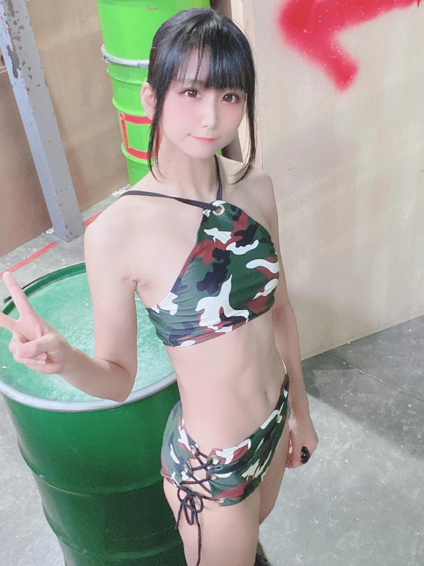 柳丸 – NO.08 [Fantia] 2022年05月写真合集(15期)-2022-05-08 撮れたて！サバゲー会場にふさわしい?装いと、5_11会員限定配信のお知らせ [64P]插图4