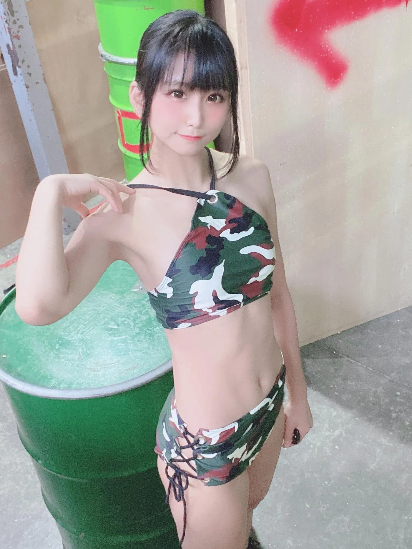 柳丸 – NO.08 [Fantia] 2022年05月写真合集(15期)-2022-05-08 撮れたて！サバゲー会場にふさわしい?装いと、5_11会員限定配信のお知らせ [64P]插图5