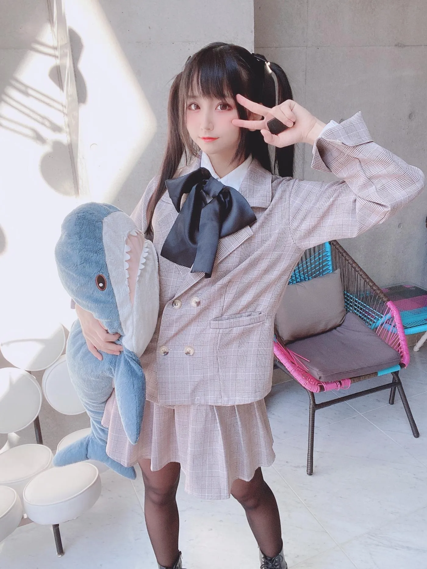 柳丸 – NO.08 [Fantia] 2022年05月写真合集(15期)-2022-05-12 ピンクのチェック制服柳丸 [39P]插图1