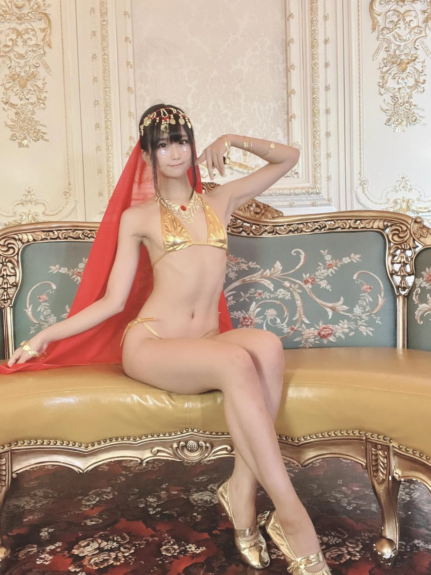 柳丸 – NO.09 [Fantia] 2022年06月写真合集(15期)-2022-06-09 金運の上がるビキニ前編（鏡の活用） [54P]插图1