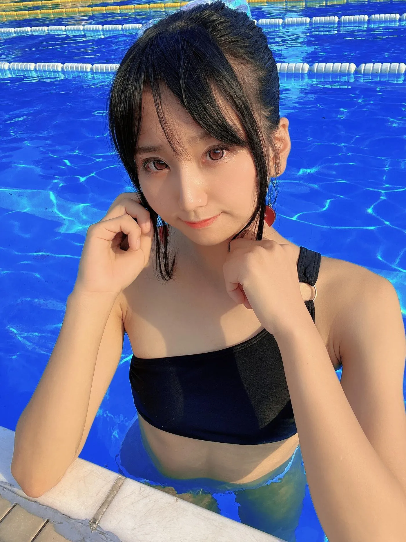 柳丸 – NO.10 [Fantia] 2022年07月写真合集(15期)-2022-07-04 ポルナレフな水着と滑り台動画音声付きフルver? [42P]插图2