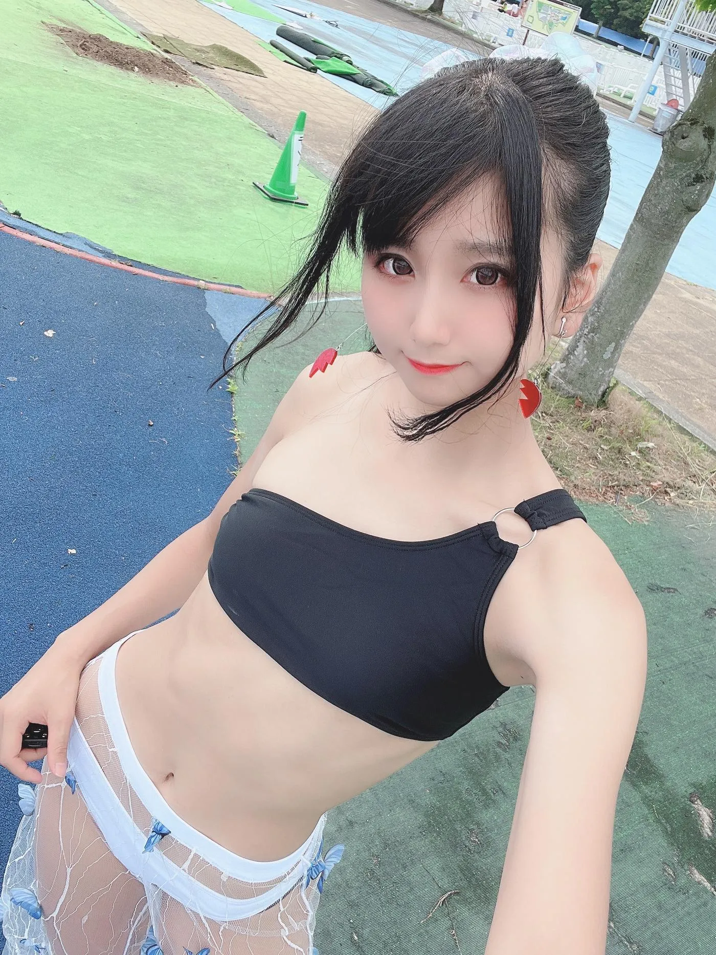 柳丸 – NO.10 [Fantia] 2022年07月写真合集(15期)-2022-07-04 ポルナレフな水着と滑り台動画音声付きフルver? [42P]插图3