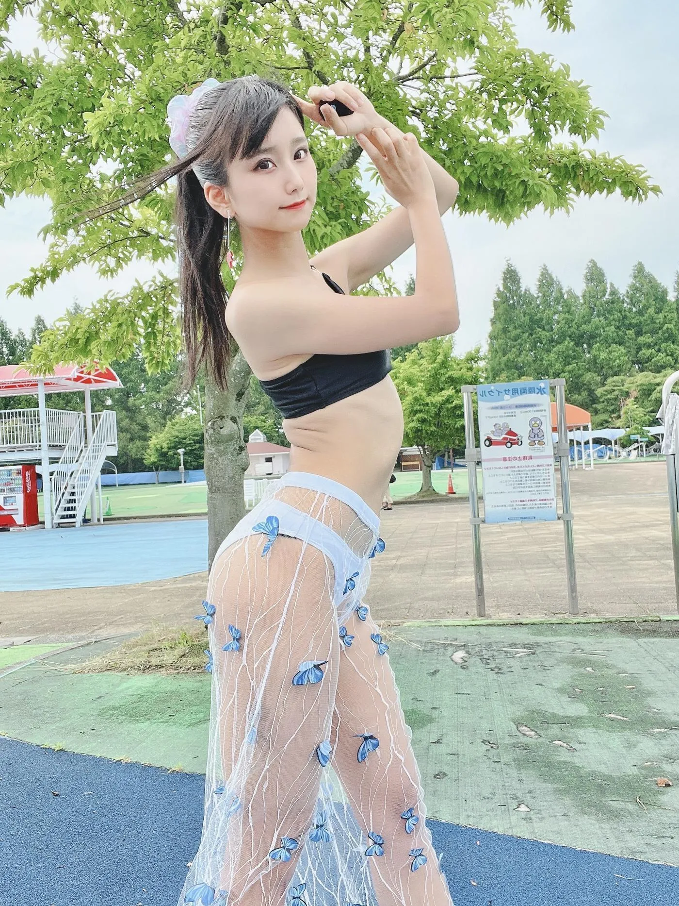 柳丸 – NO.10 [Fantia] 2022年07月写真合集(15期)-2022-07-04 ポルナレフな水着と滑り台動画音声付きフルver? [42P]插图3