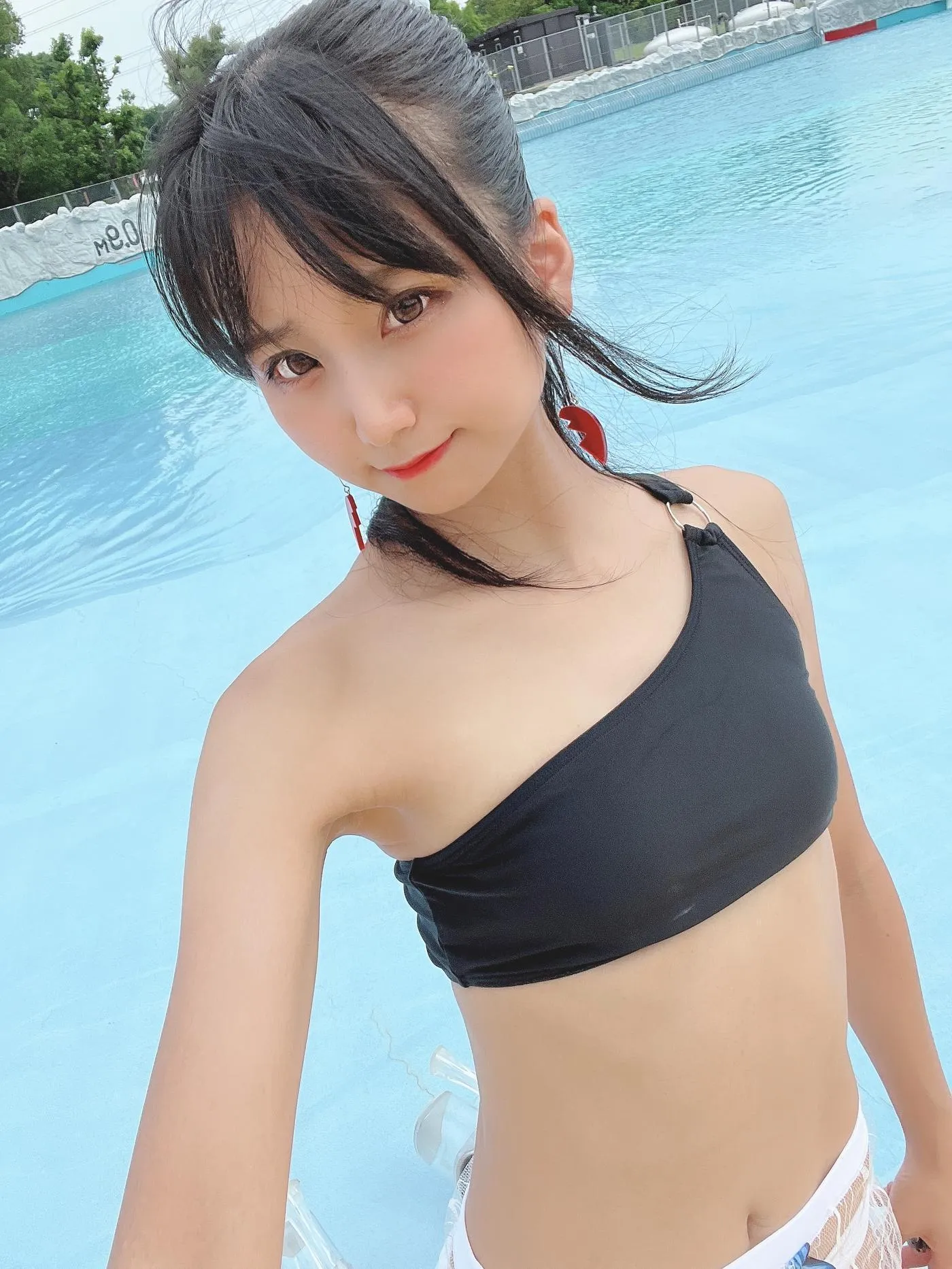 柳丸 – NO.10 [Fantia] 2022年07月写真合集(15期)-2022-07-04 ポルナレフな水着と滑り台動画音声付きフルver? [42P]插图8