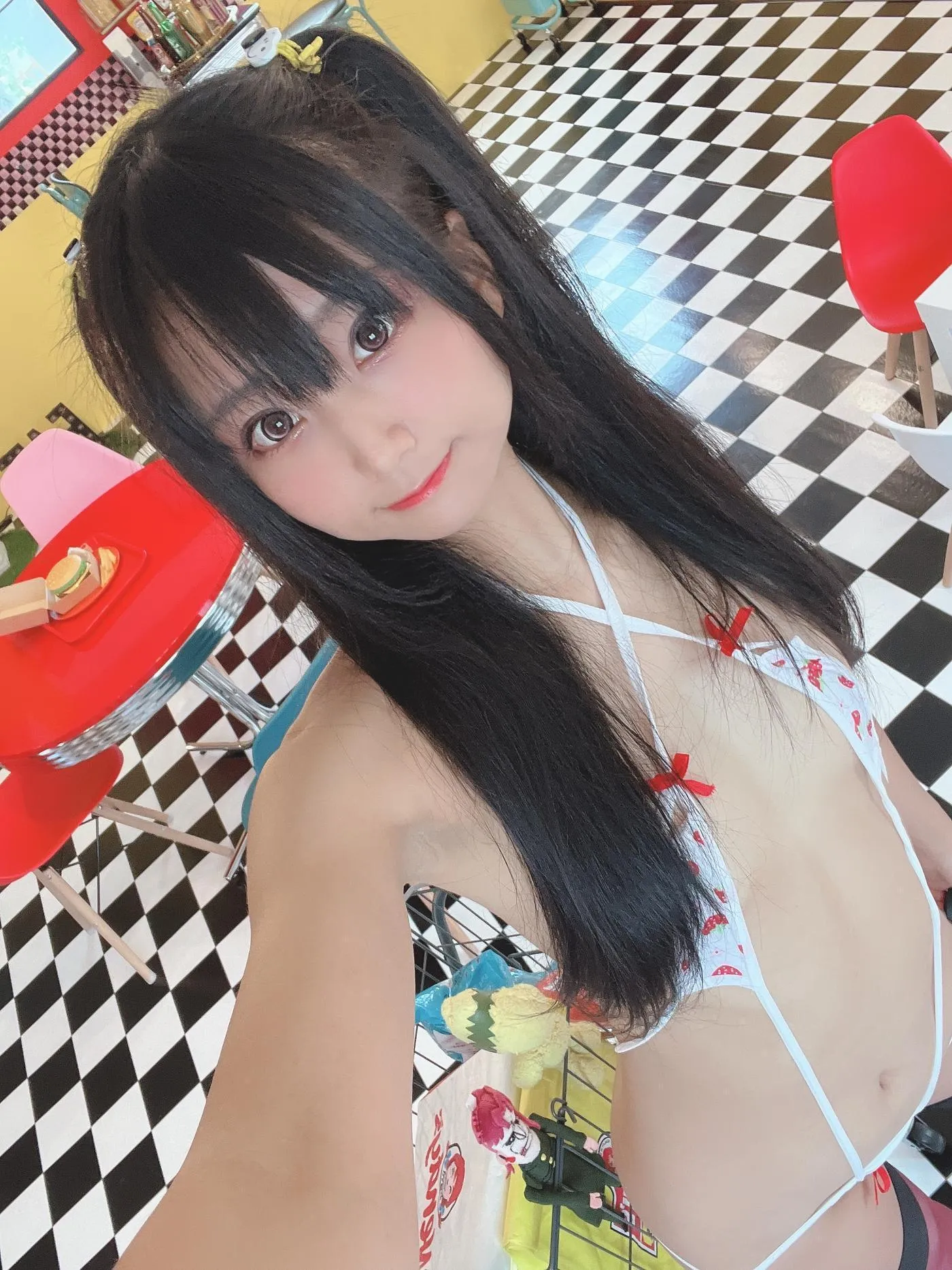 柳丸 – NO.11 [Fantia] 2022年08月写真合集(15期)-2022-08-04 紐のいちごビキニ? [81P]插图8