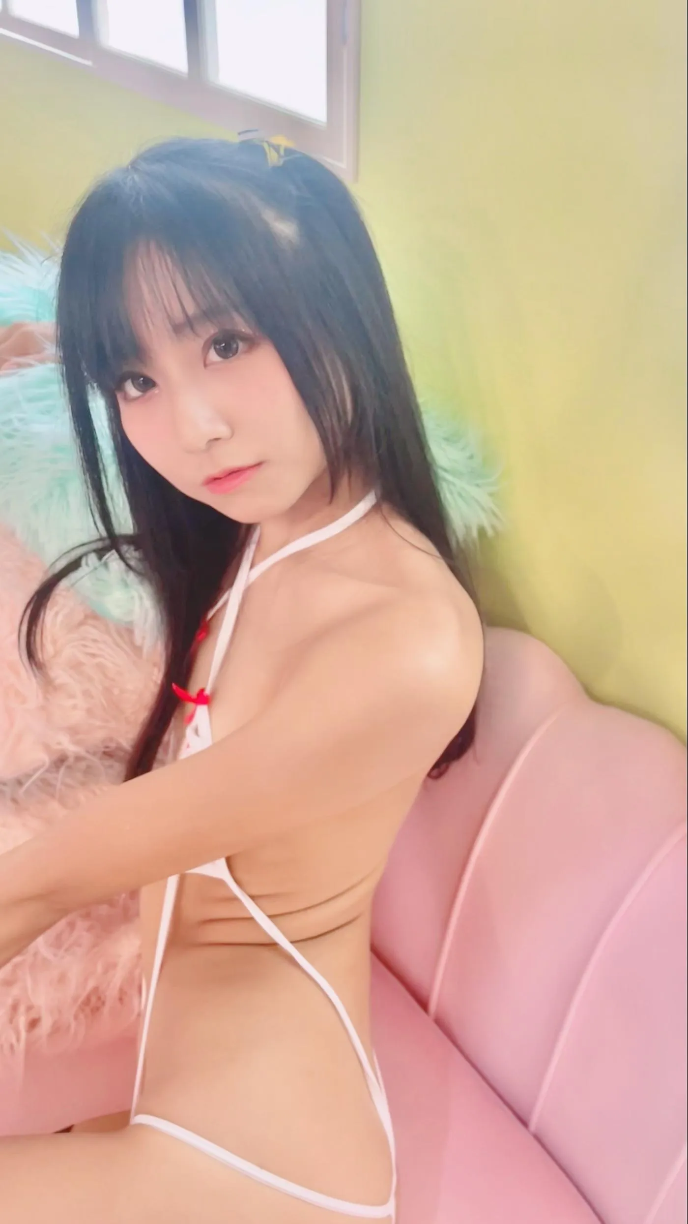 柳丸 – NO.11 [Fantia] 2022年08月写真合集(15期)-2022-08-10 続・紐のいちごビキニ? [78P]插图2
