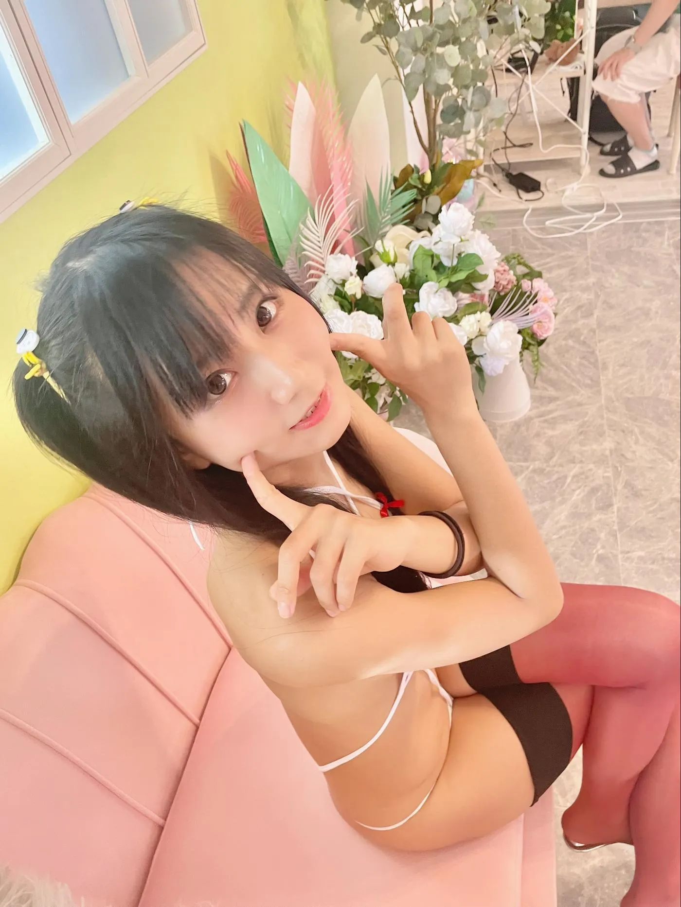 柳丸 – NO.11 [Fantia] 2022年08月写真合集(15期)-2022-08-10 続・紐のいちごビキニ? [78P]插图
