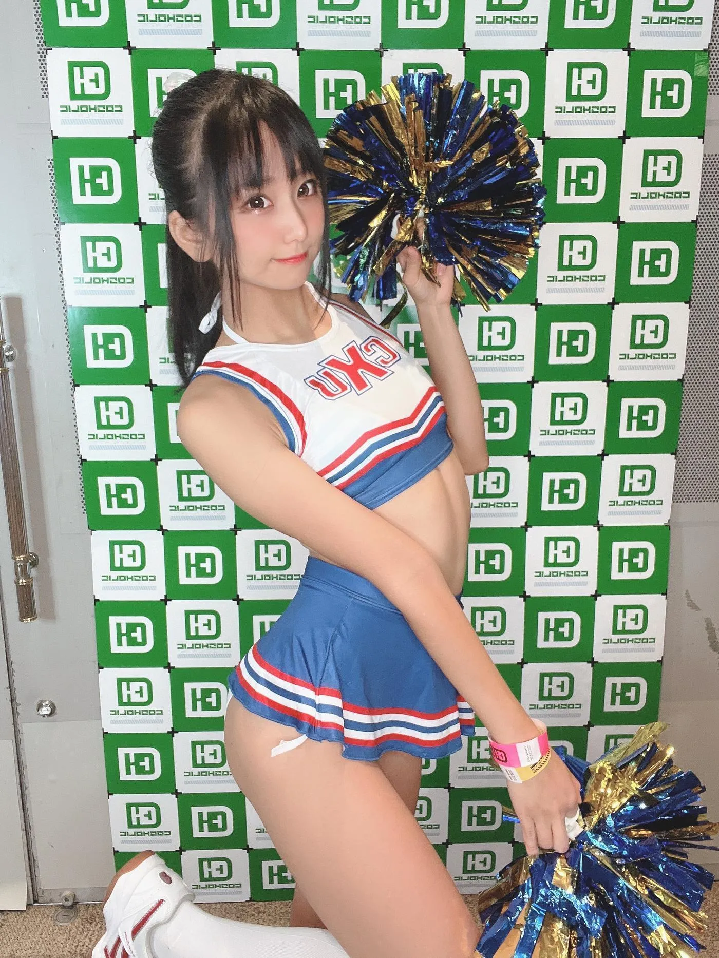 柳丸 – NO.11 [Fantia] 2022年08月写真合集(15期)-2022-08-15 コミケとコスホリの思い出 [51P]插图2