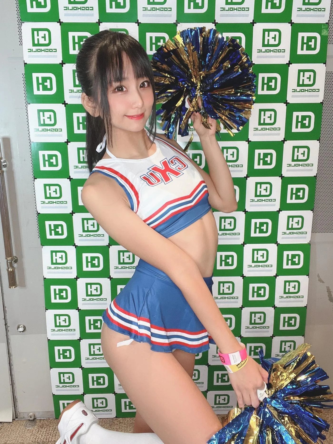 柳丸 – NO.11 [Fantia] 2022年08月写真合集(15期)-2022-08-15 コミケとコスホリの思い出 [51P]插图3