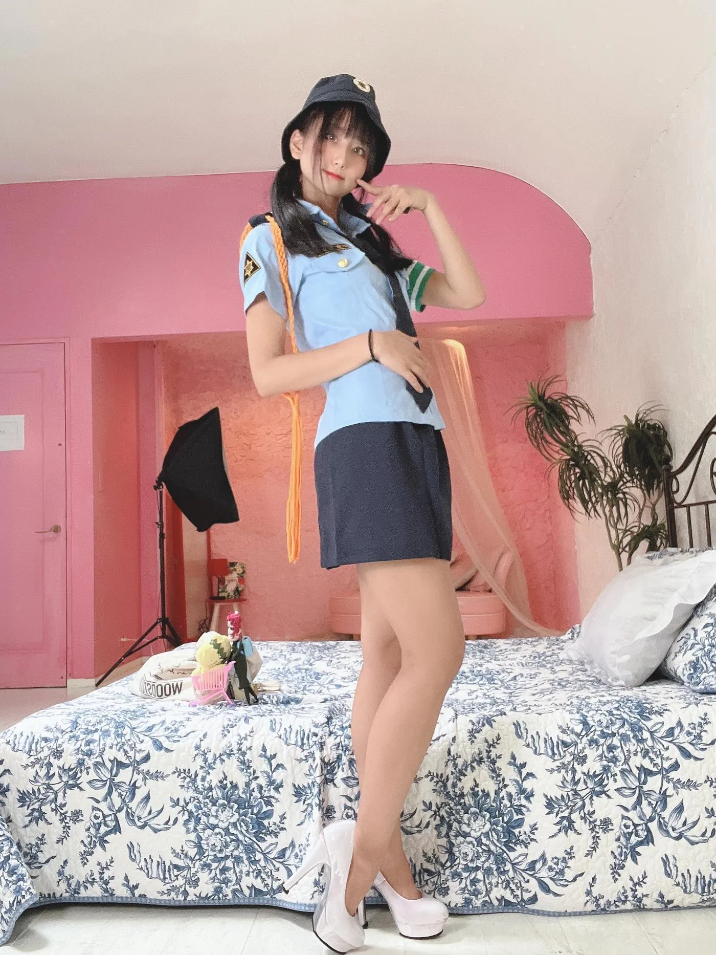 柳丸 – NO.11 [Fantia] 2022年08月写真合集(15期)-2022-08-23 撮れたて！ハイレグ警察（前編） [54P]插图1