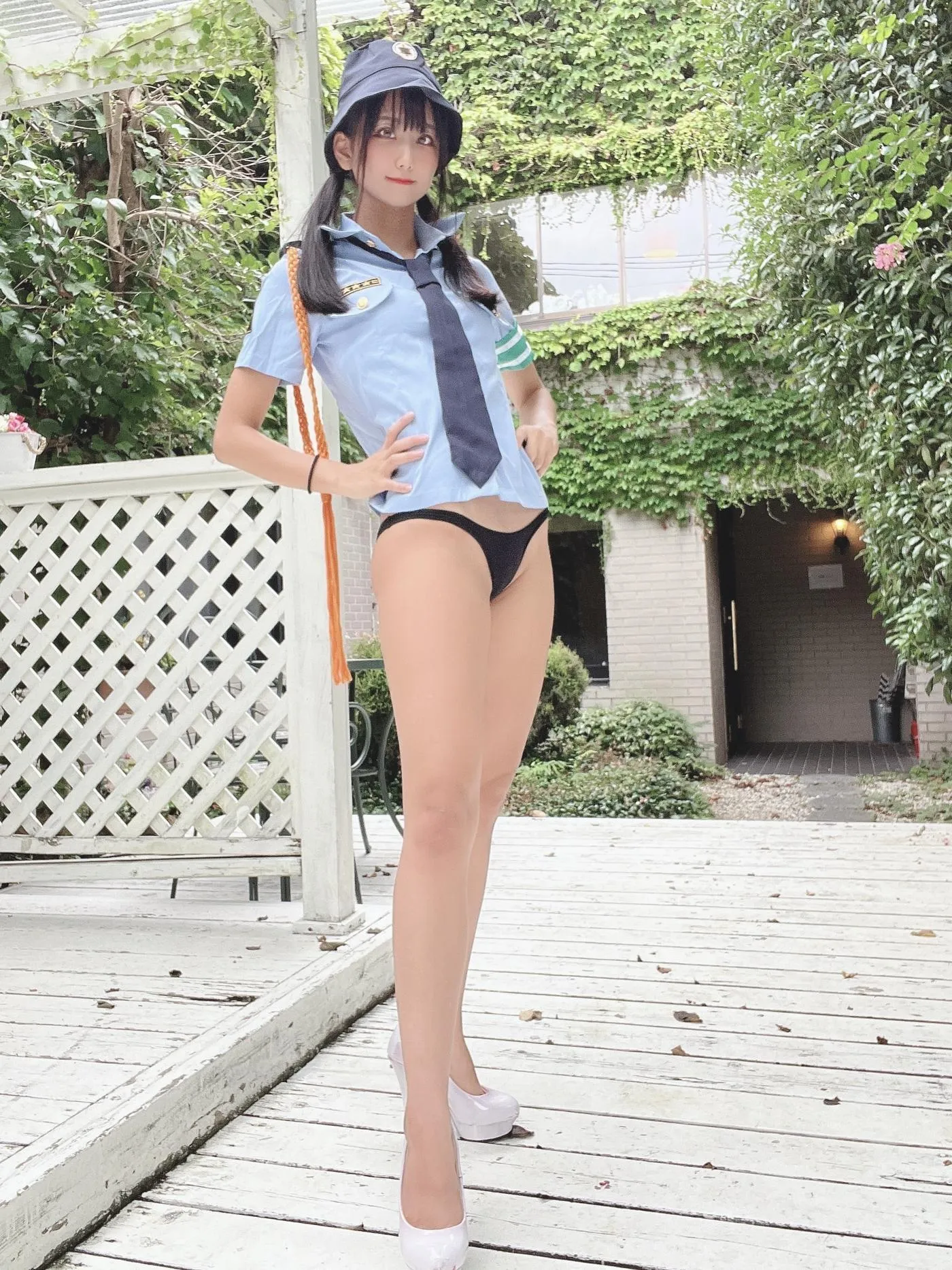 柳丸 – NO.11 [Fantia] 2022年08月写真合集(15期)-2022-08-25 ハイレグ警察後編（屋外） [40P]插图6