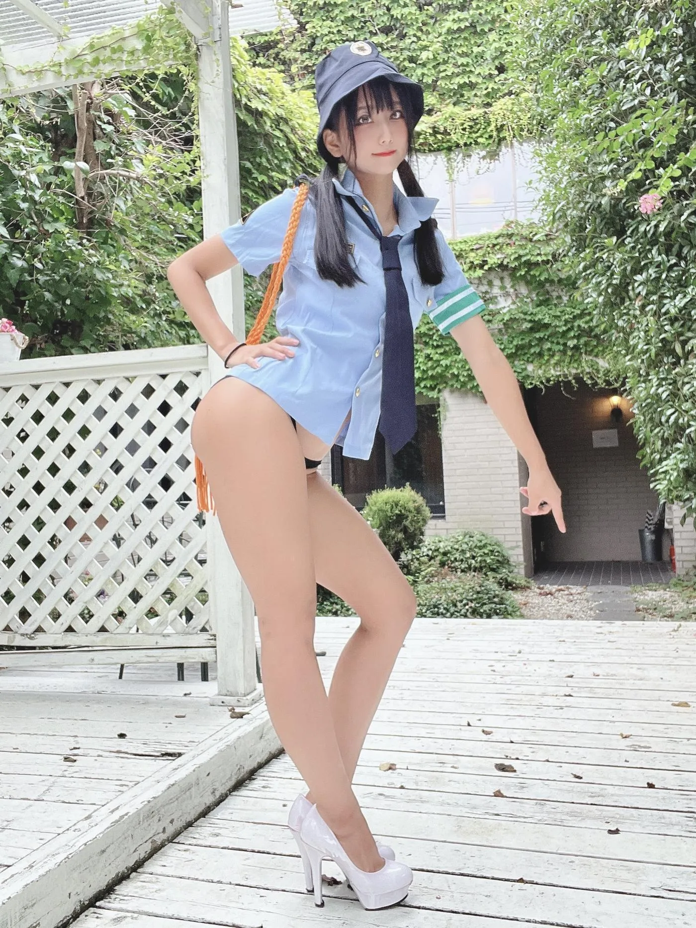 柳丸 – NO.11 [Fantia] 2022年08月写真合集(15期)-2022-08-25 ハイレグ警察後編（屋外） [40P]插图7