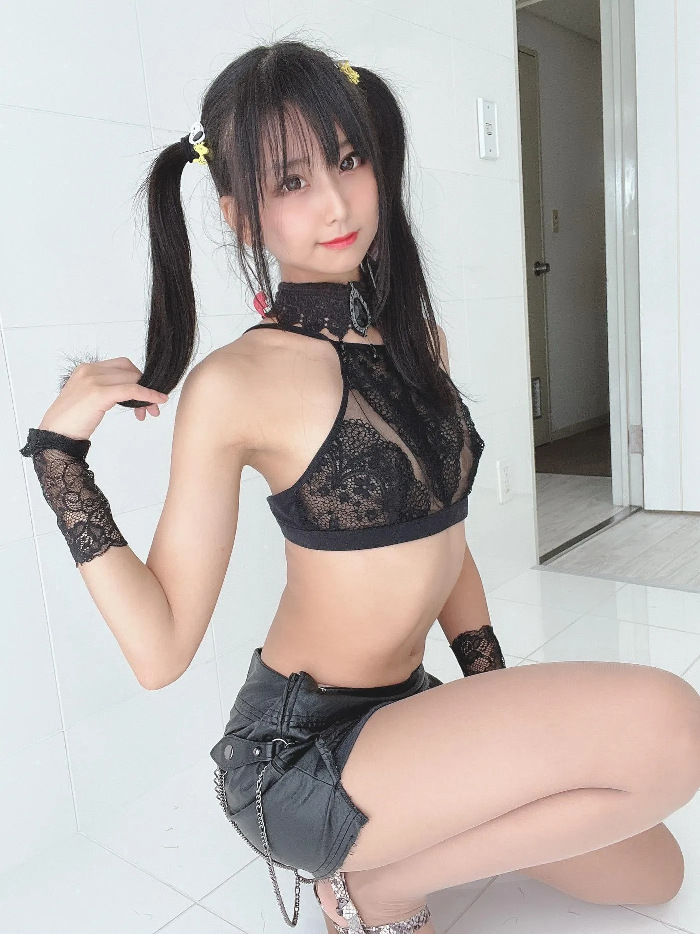 柳丸 – NO.12 [Fantia] 2022年09月写真合集(14期)-2022-09-06 透けている黒い服 [28P]插图6