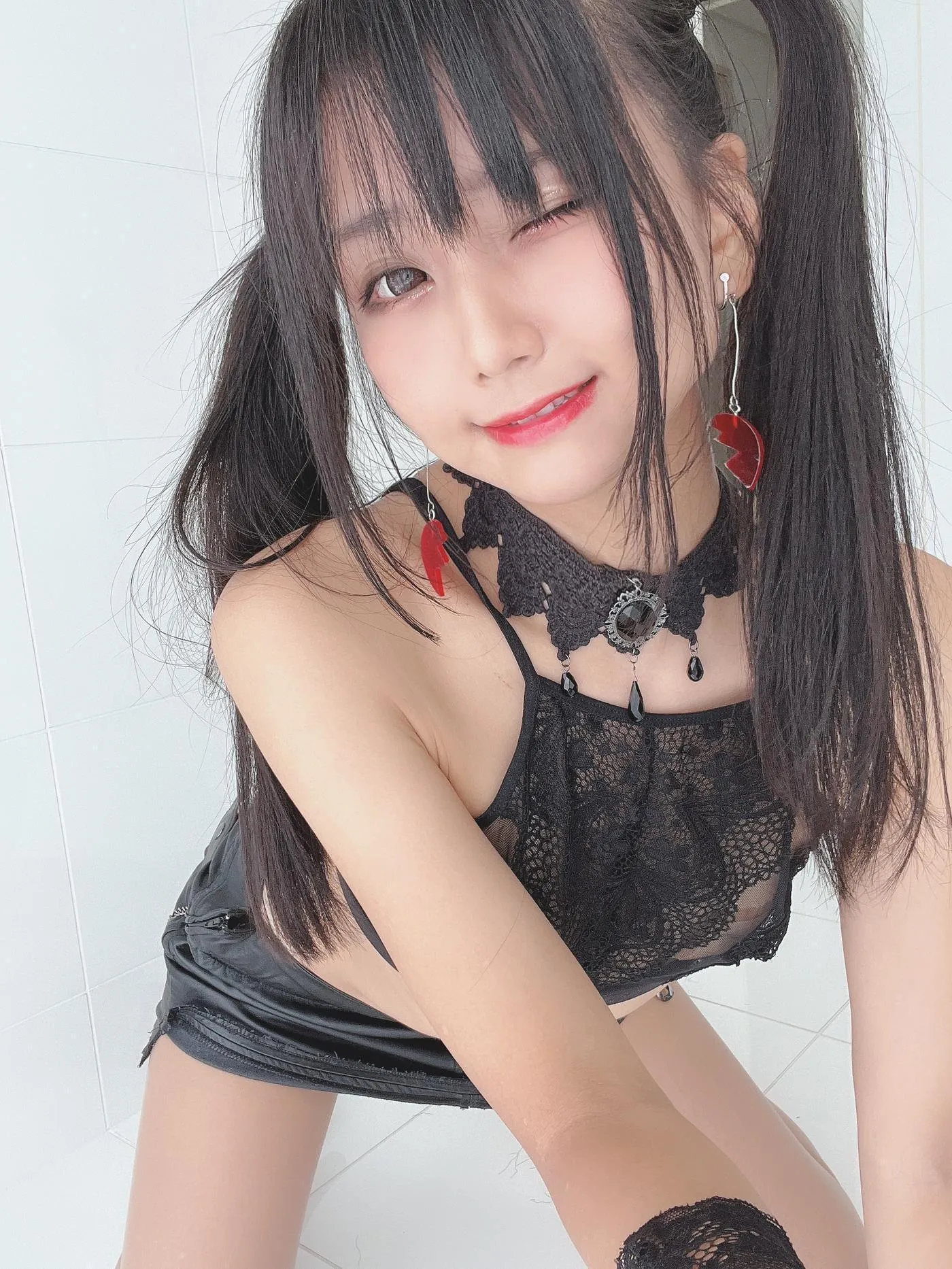 柳丸 – NO.12 [Fantia] 2022年09月写真合集(14期)-2022-09-06 透けている黒い服 [28P]插图7
