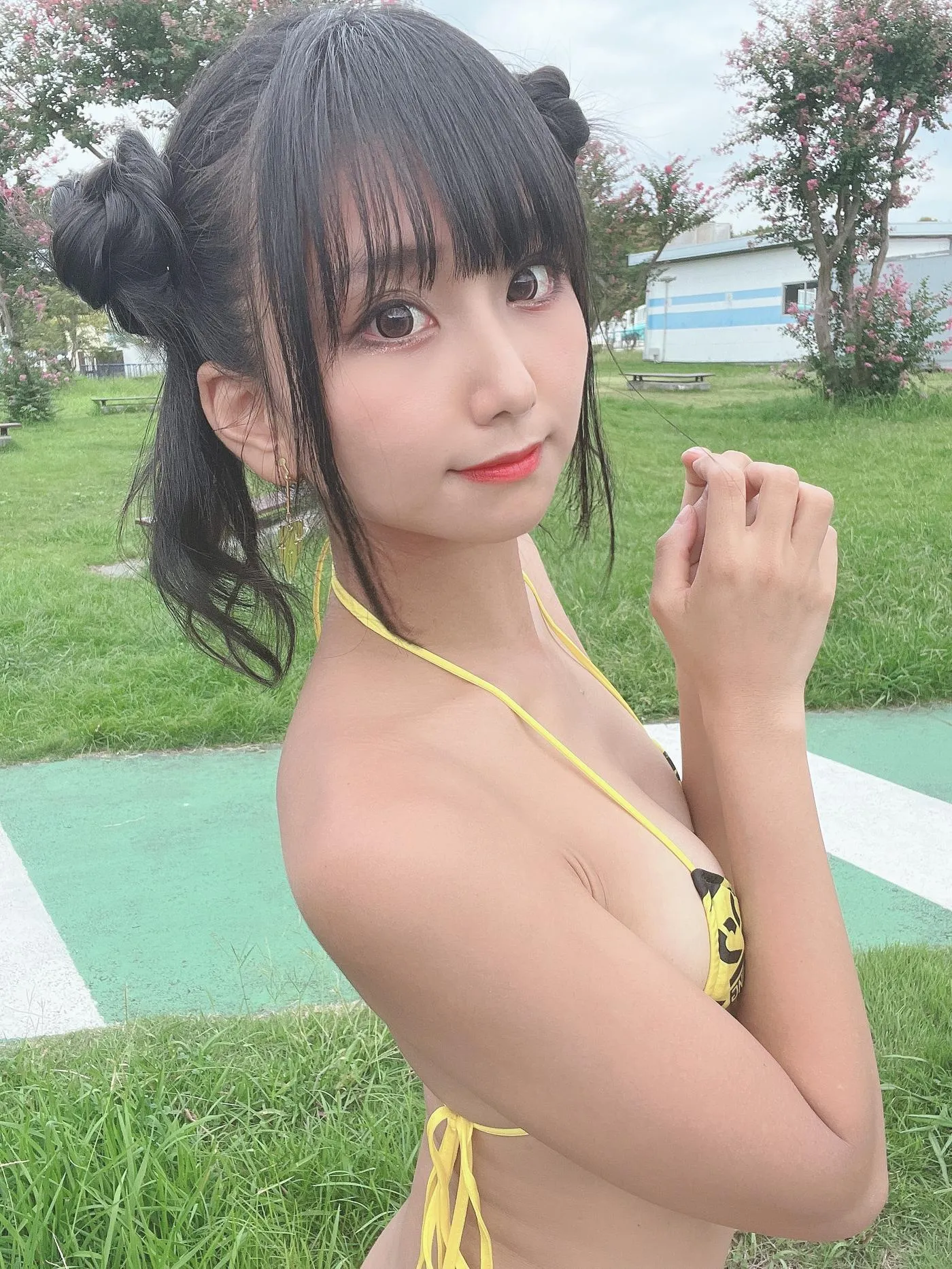 柳丸 – NO.12 [Fantia] 2022年09月写真合集(14期)-2022-09-18 雷のマイクロビキニ⚡️ [39P]插图8